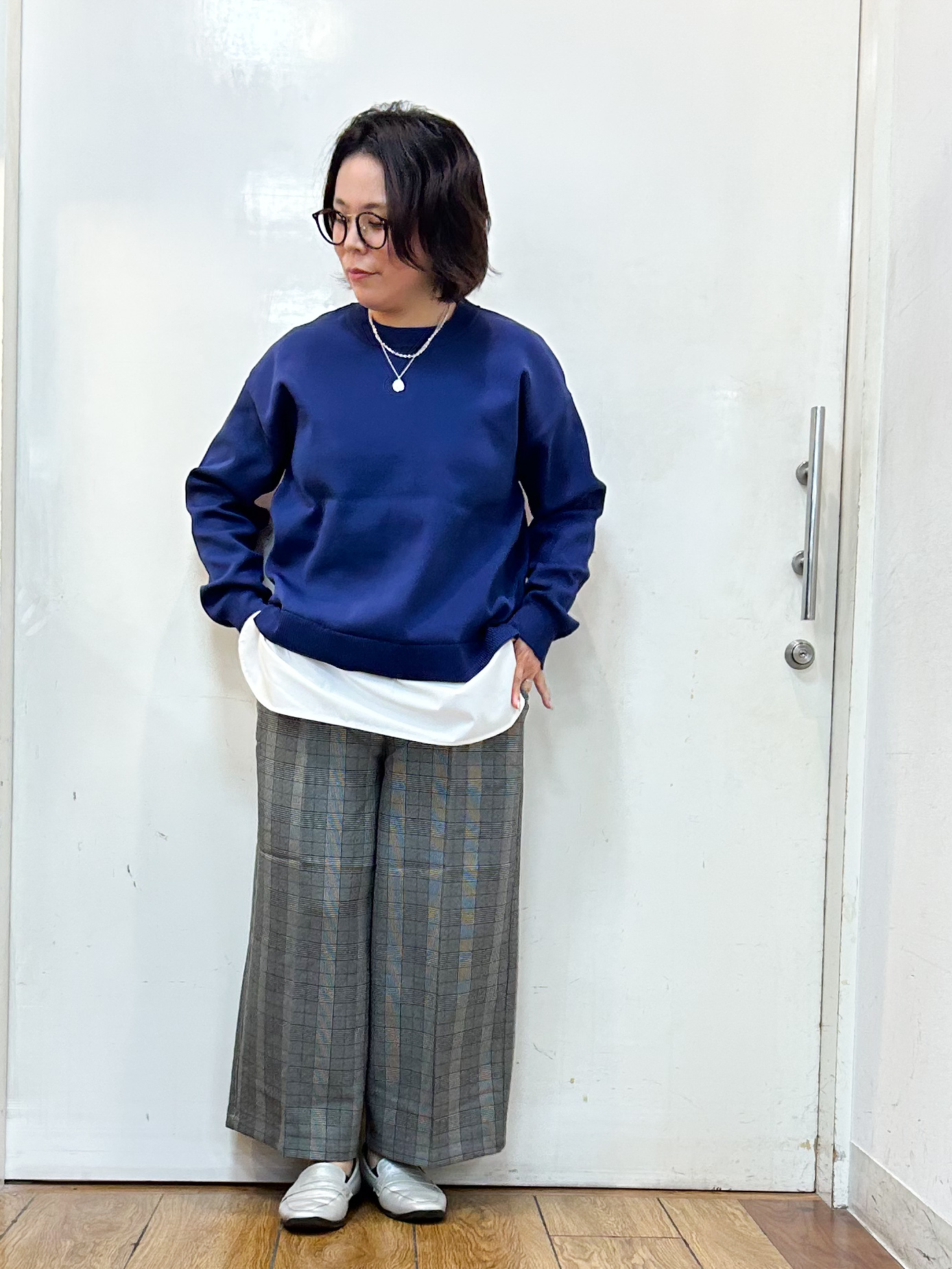 haruさんの「SHOO･LA･RUE｜【S-LL】着るだけできまる シャツレイヤード風 スポンディッシュニット」を使ったコーディネート