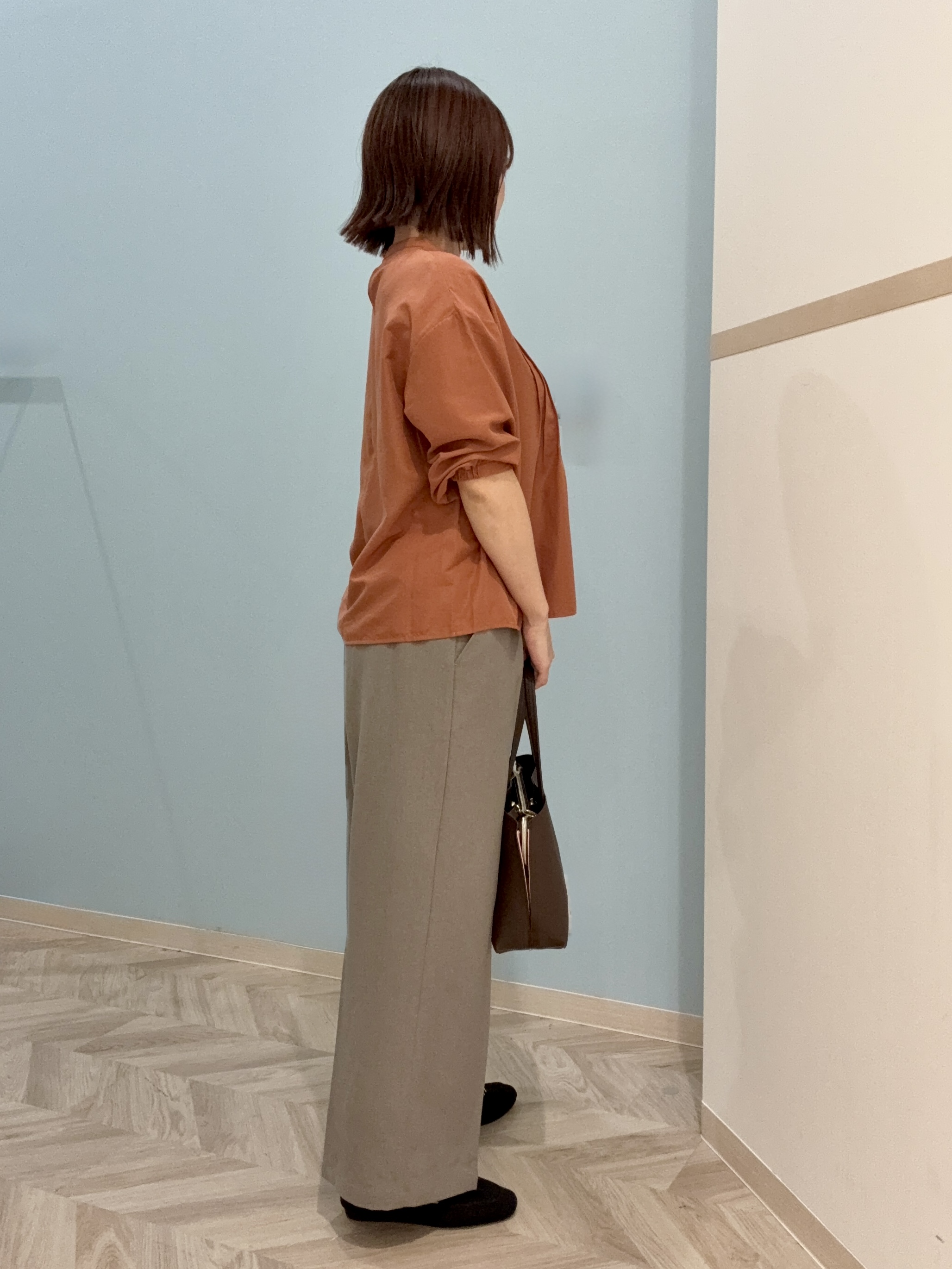 kさんの「SHOO･LA･RUE｜【S-LL/洗濯機可】1枚で華やかに フロントレース7分袖ブラウス」を使ったコーディネート