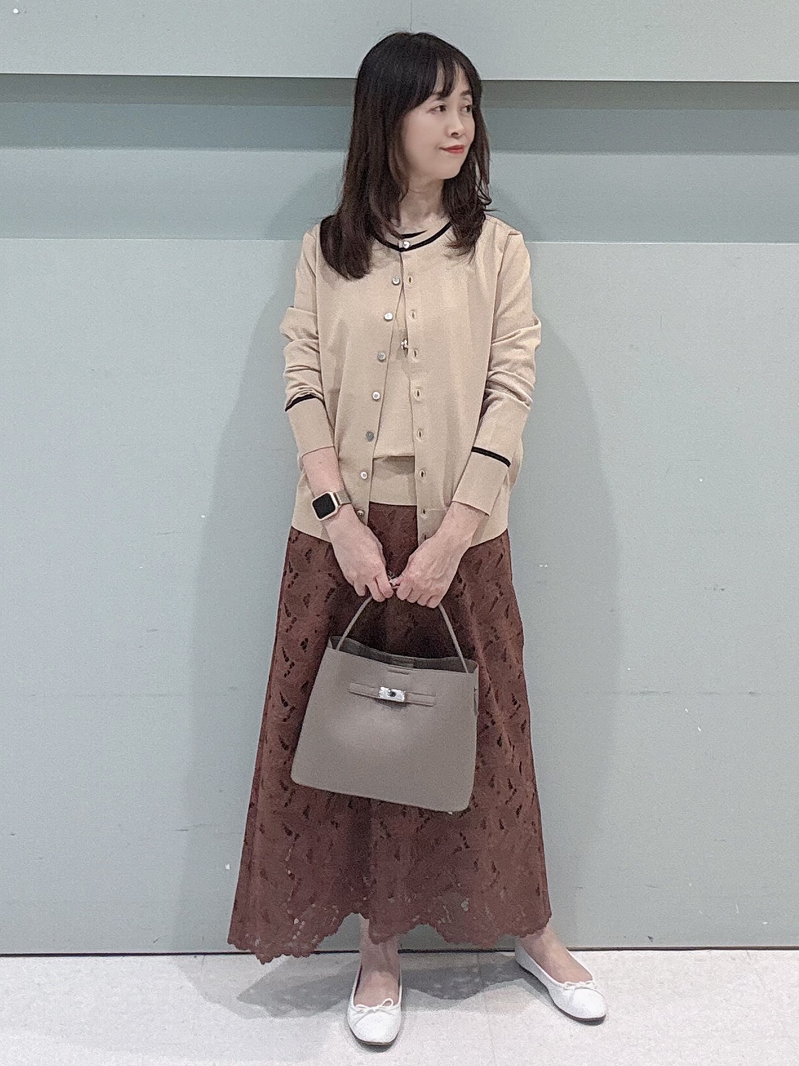 makiさんの「UNTITLED｜【アンサンブル可能/秋羽織り】コンパクトニットカーディガン」を使ったコーディネート
