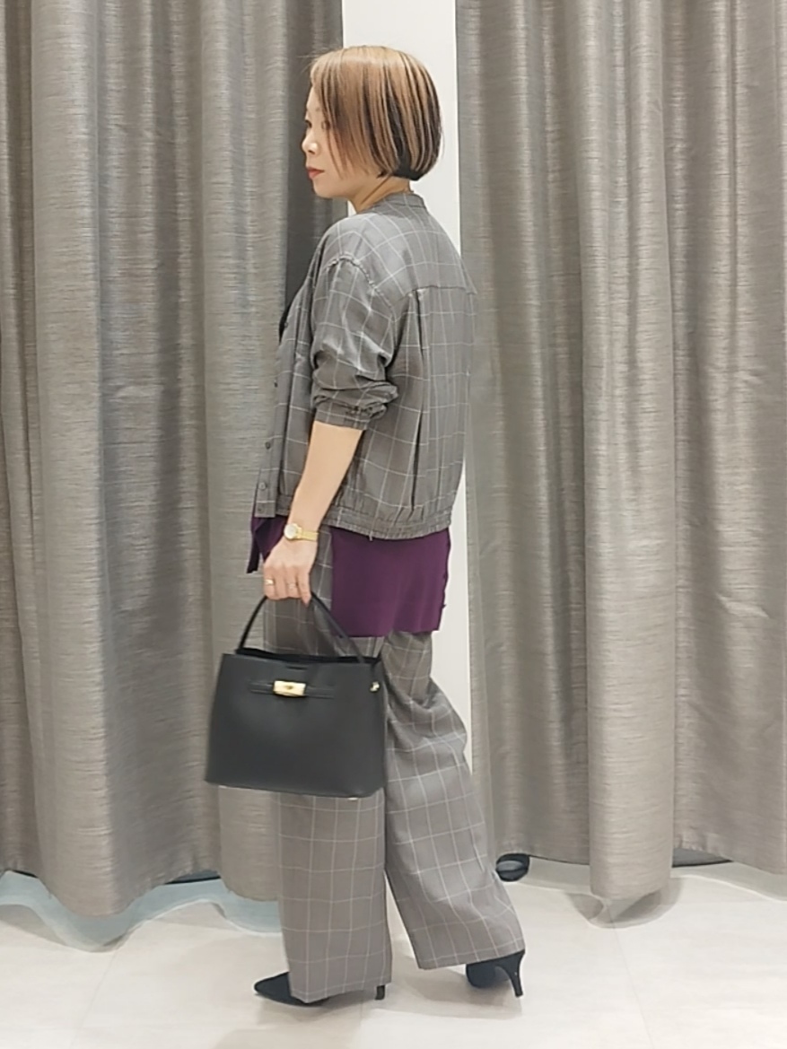 s u g iさんの「UNTITLED｜【セットアップ可/秋羽織り】メランジツイルシャツ」を使ったコーディネート