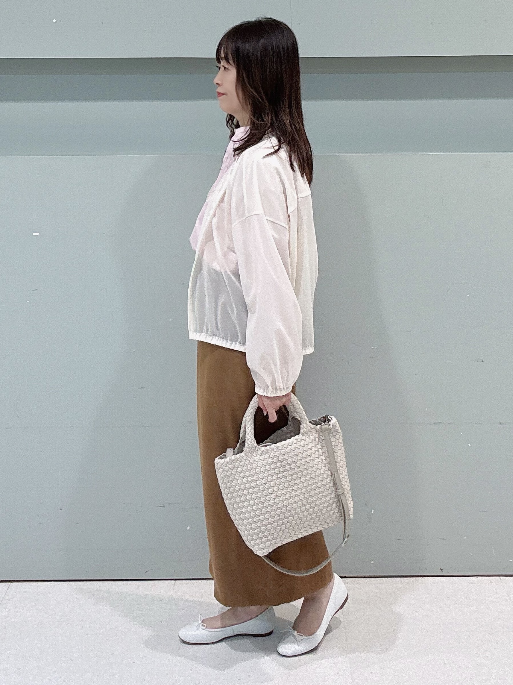 makiさんの「UNTITLED｜【秋羽織り/ジップ】トリコットシアーブラウス」を使ったコーディネート