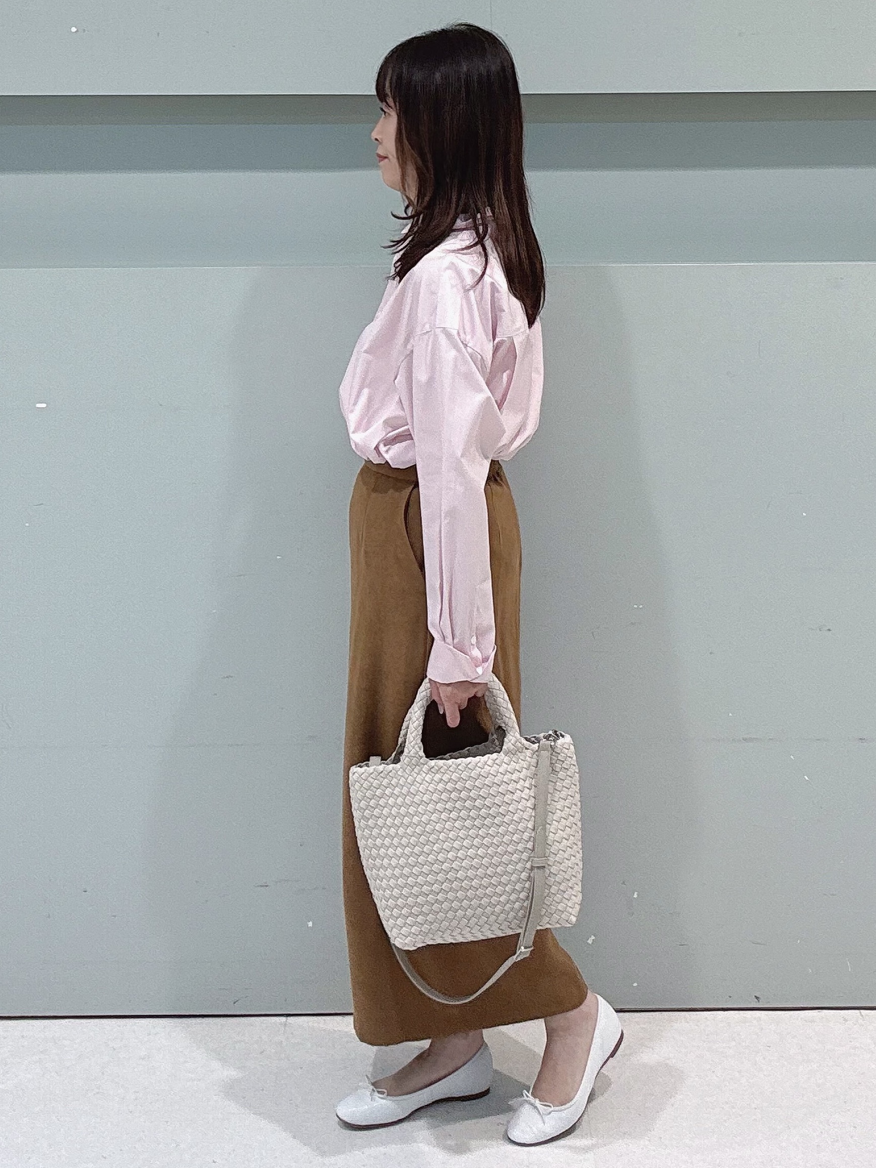 makiさんの「UNTITLED｜【秋羽織り/ジップ】トリコットシアーブラウス」を使ったコーディネート