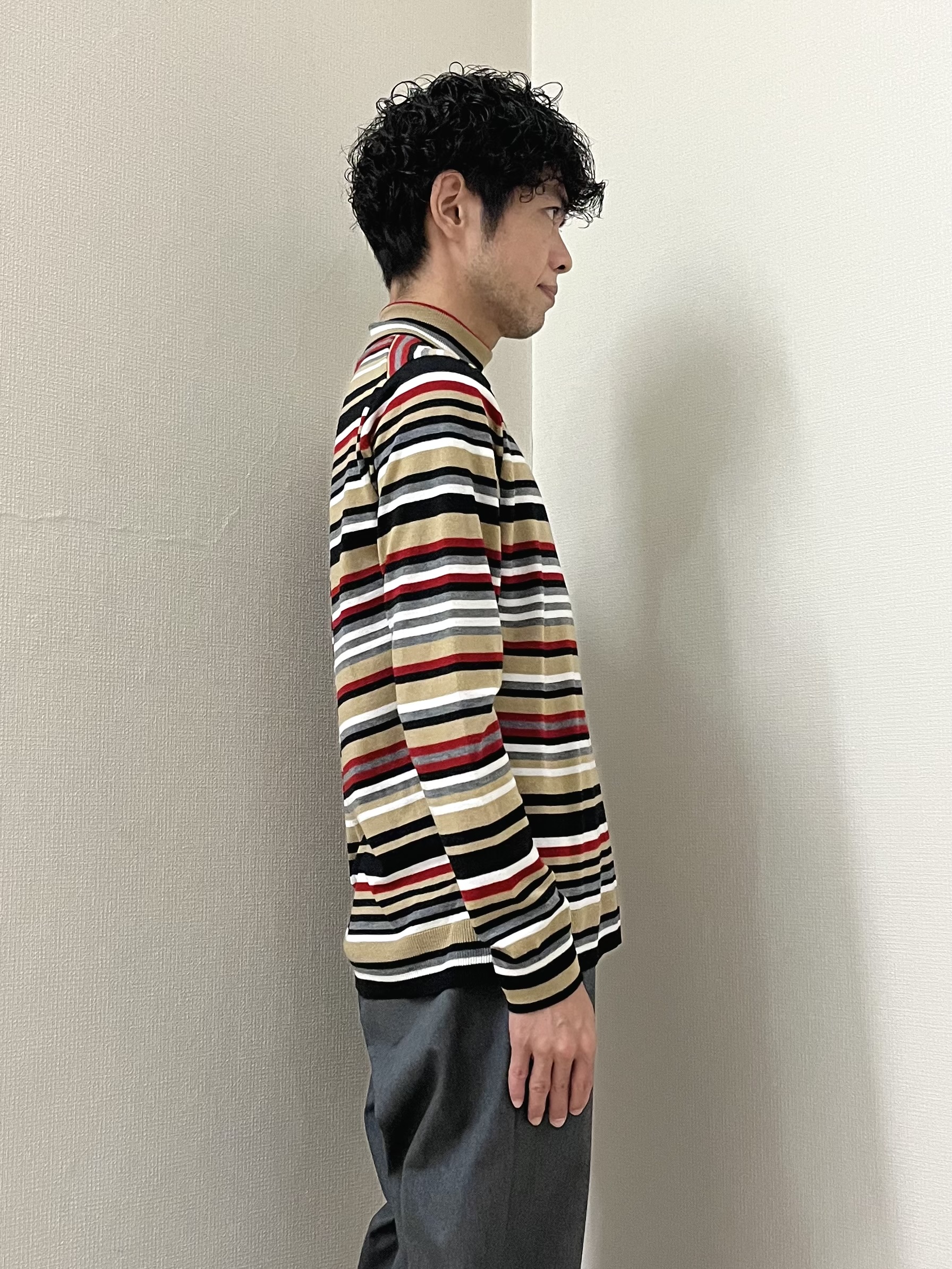 URAさんの「TAKEO KIKUCHI｜【BOWLER HAT LABEL】日本製クルーネックカーディガン」を使ったコーディネート