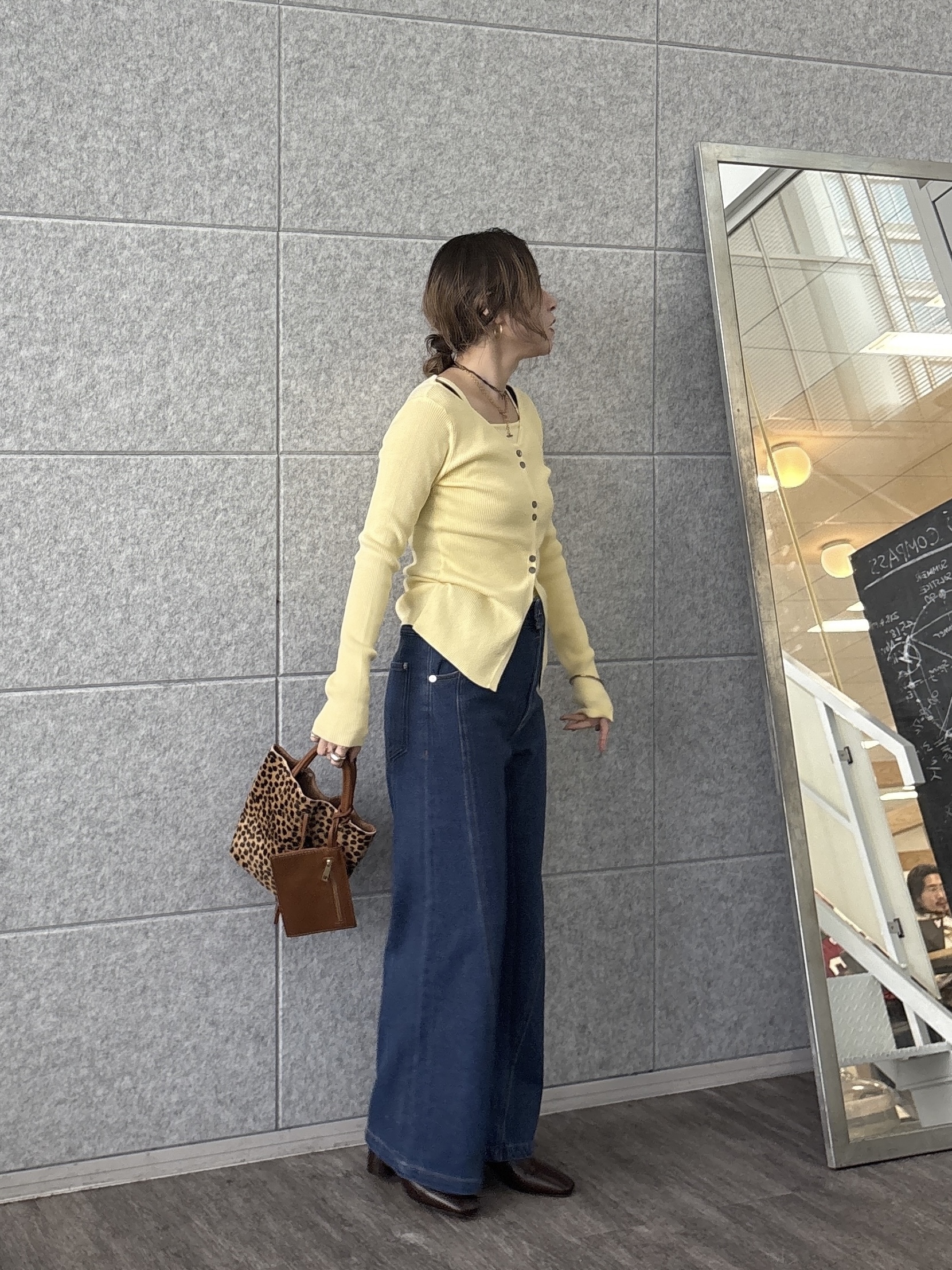 kotakiさんの「INDIVI｜フェイクレイヤードリブニット」を使ったコーディネート