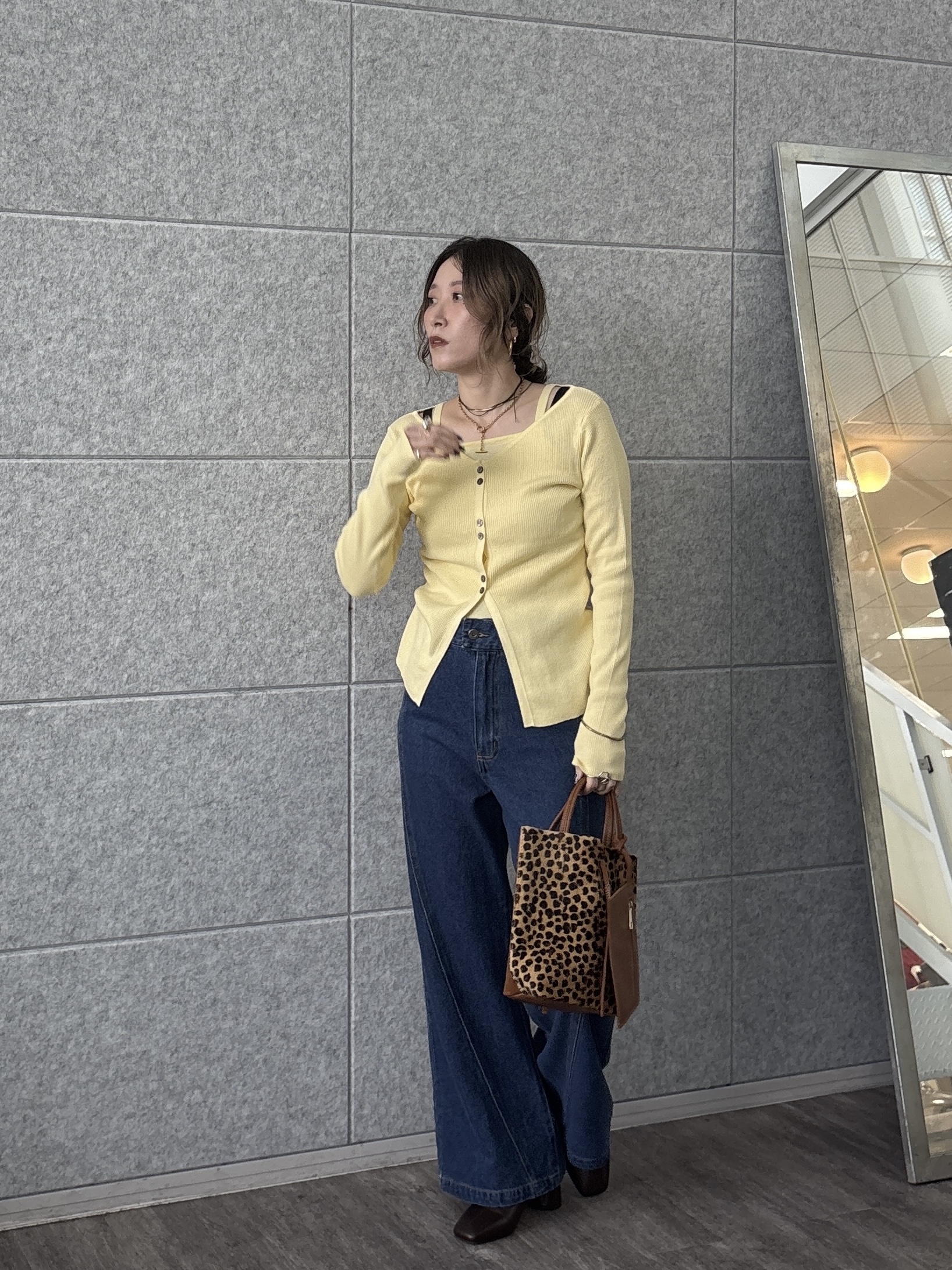 kotakiさんの「INDIVI｜フェイクレイヤードリブニット」を使ったコーディネート