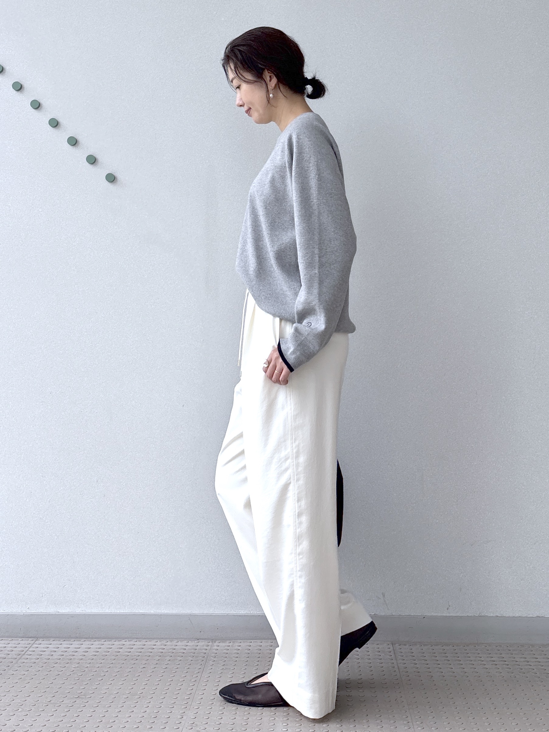 saitoさんの「DRESSTERIOR｜【6色展開/ウォッシャブル】コットンカシミヤニット」を使ったコーディネート