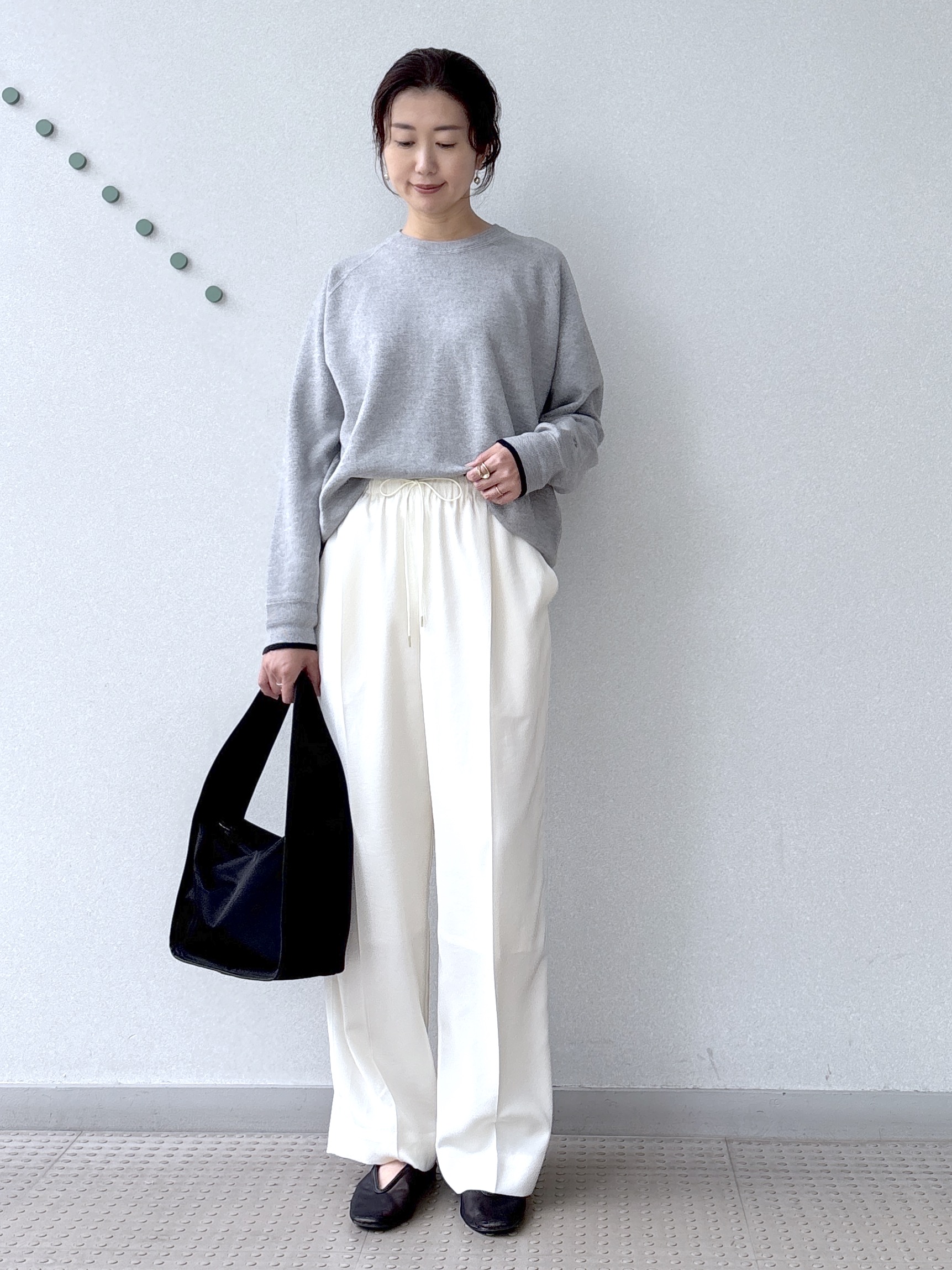 saitoさんの「DRESSTERIOR｜【6色展開/ウォッシャブル】コットンカシミヤニット」を使ったコーディネート
