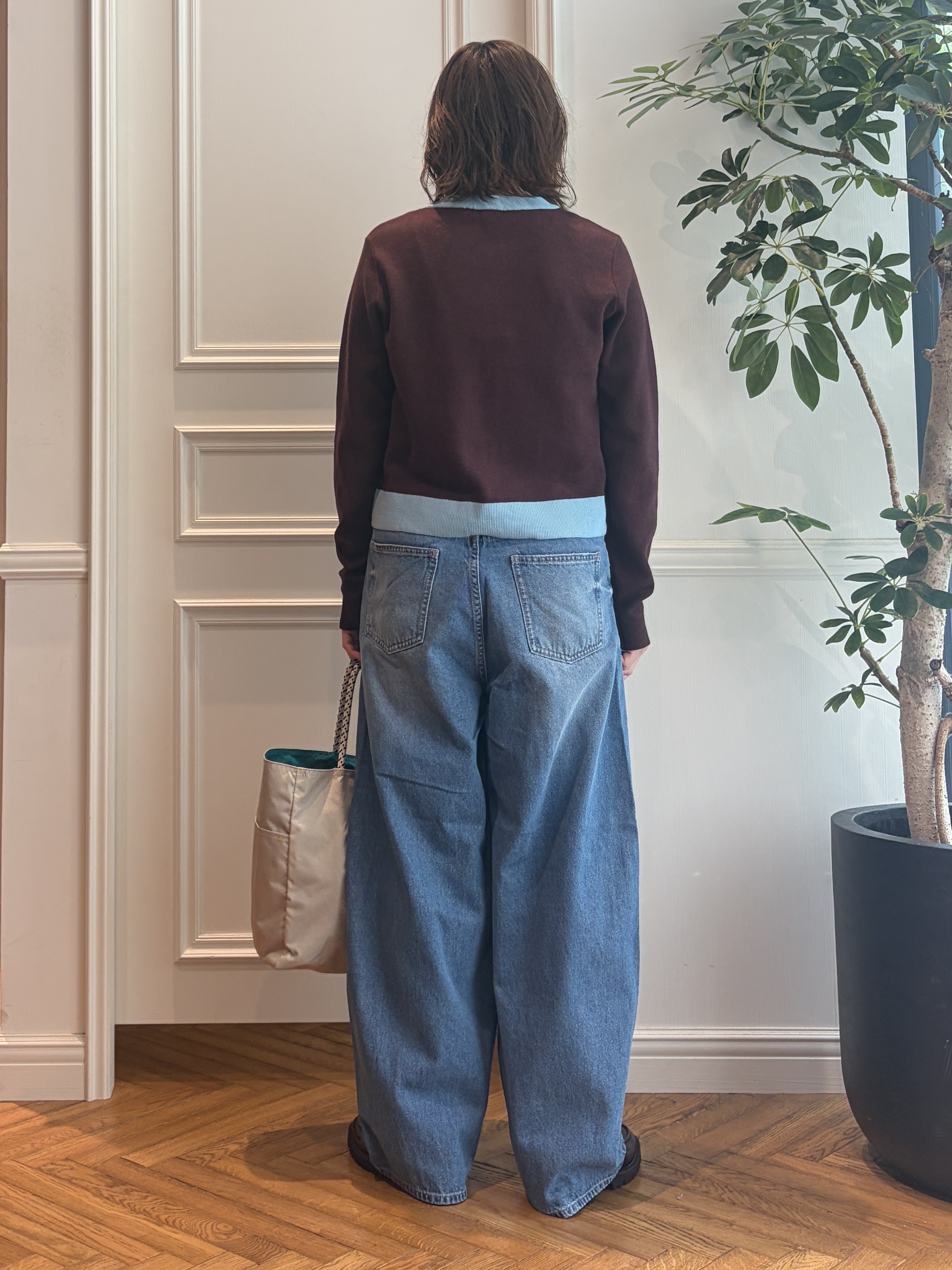 nakaoさんの「DRESSTERIOR｜◆MILOS（ミロス）チェーン付きバニティバッグ」を使ったコーディネート