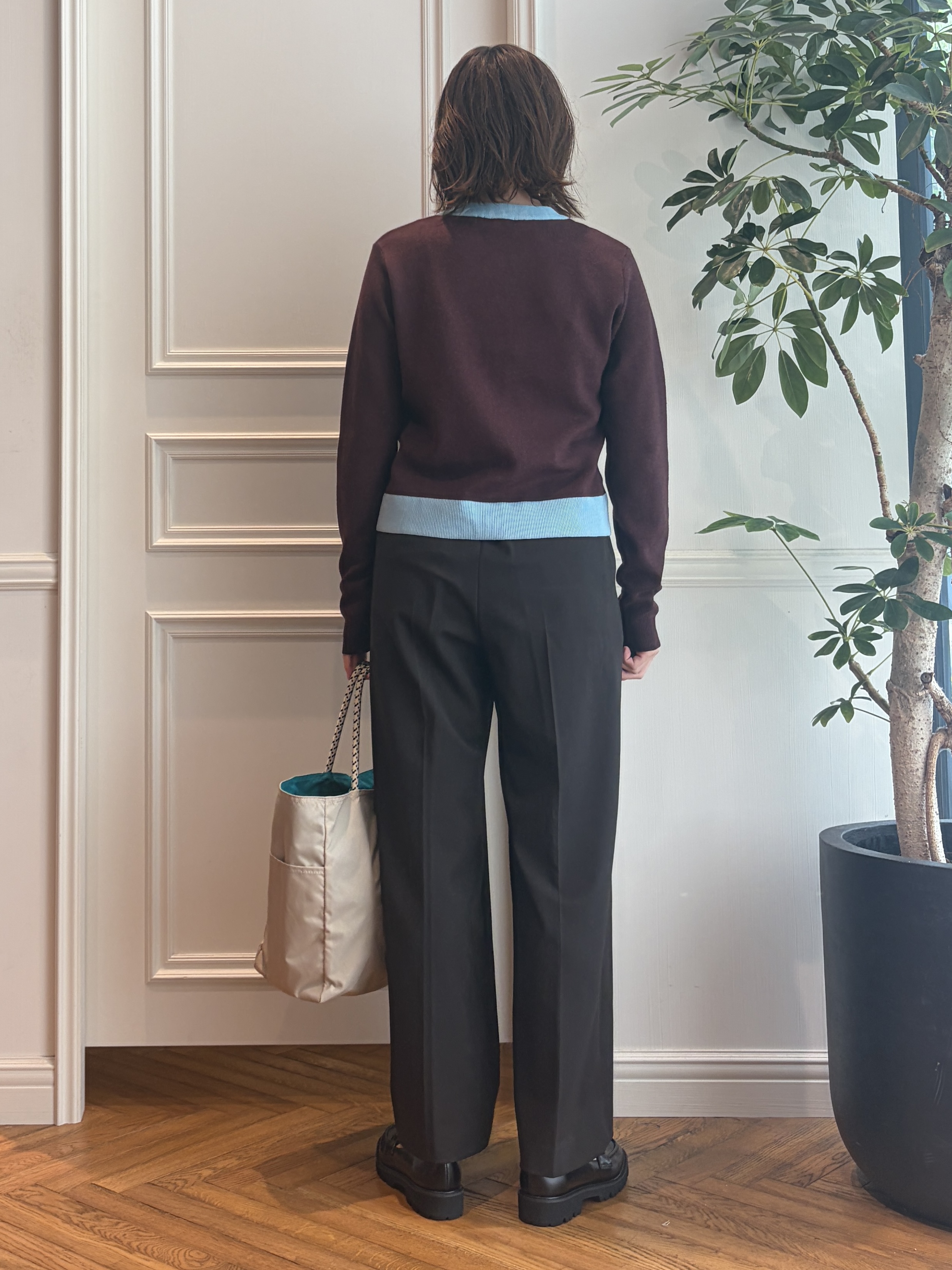 nakaoさんの「DRESSTERIOR｜◆MILOS（ミロス）チェーン付きバニティバッグ」を使ったコーディネート
