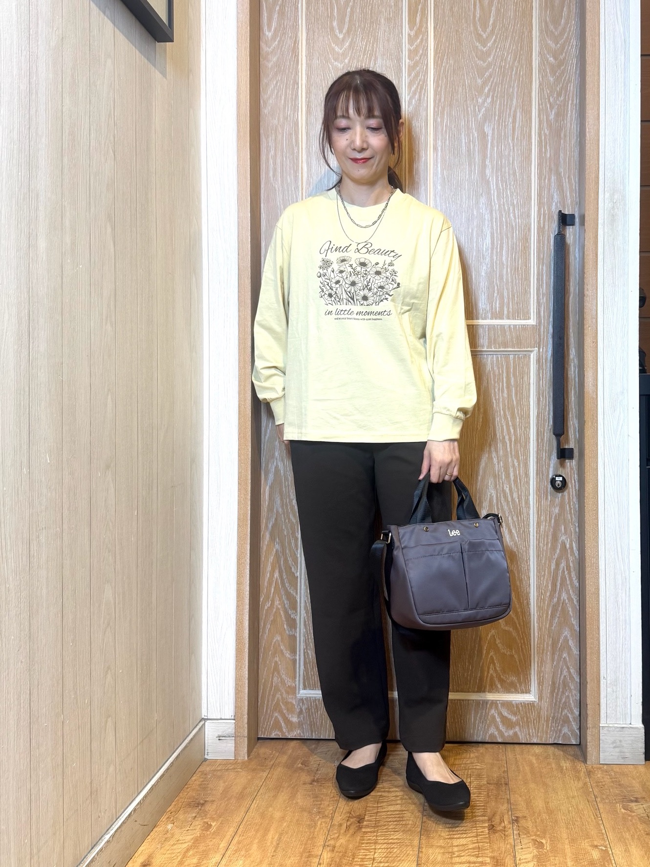 KAORIさんの「SHOO･LA･RUE｜【S-LL/洗濯機可】大人カジュアルに。裾ドロスト フードチェックシャツ」を使ったコーディネート