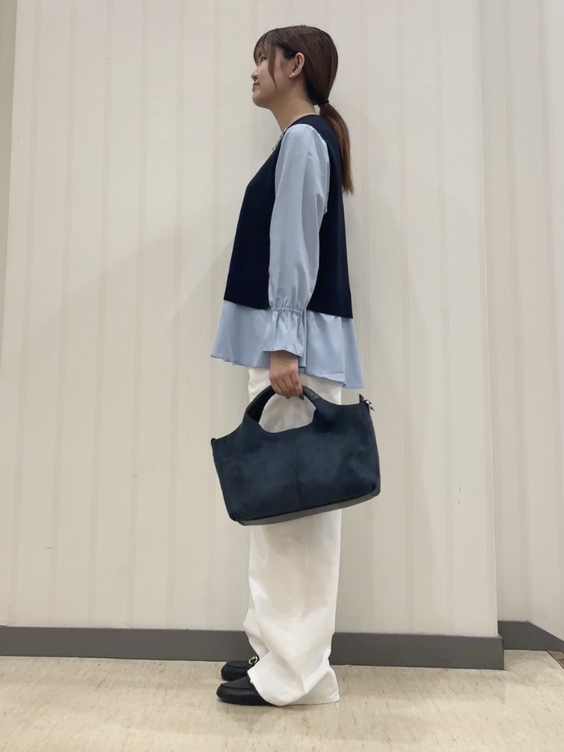 ちひさんの「INDIVI｜【新作登場！】美脚ワイドデニム」を使ったコーディネート
