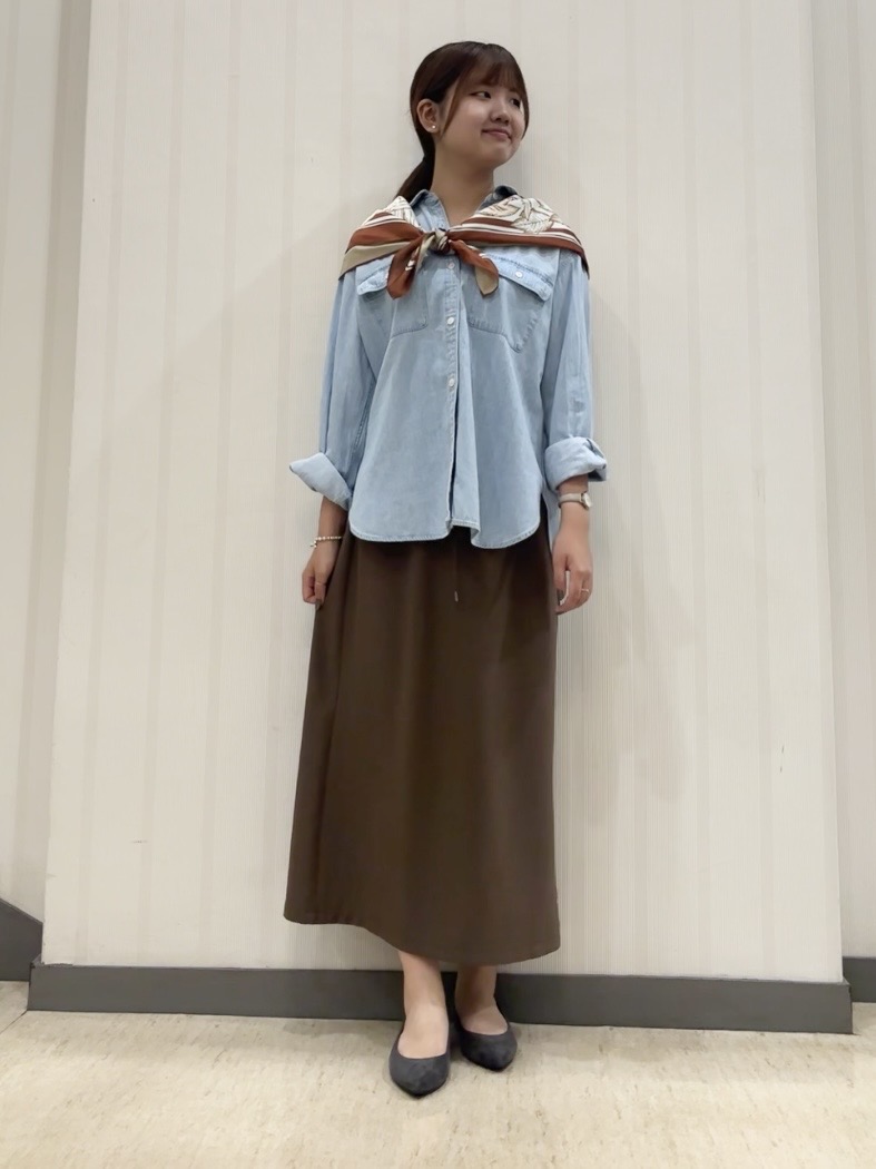 ちひさんの「INDIVI｜【着る日傘】Iラインドロストスカート」を使ったコーディネート