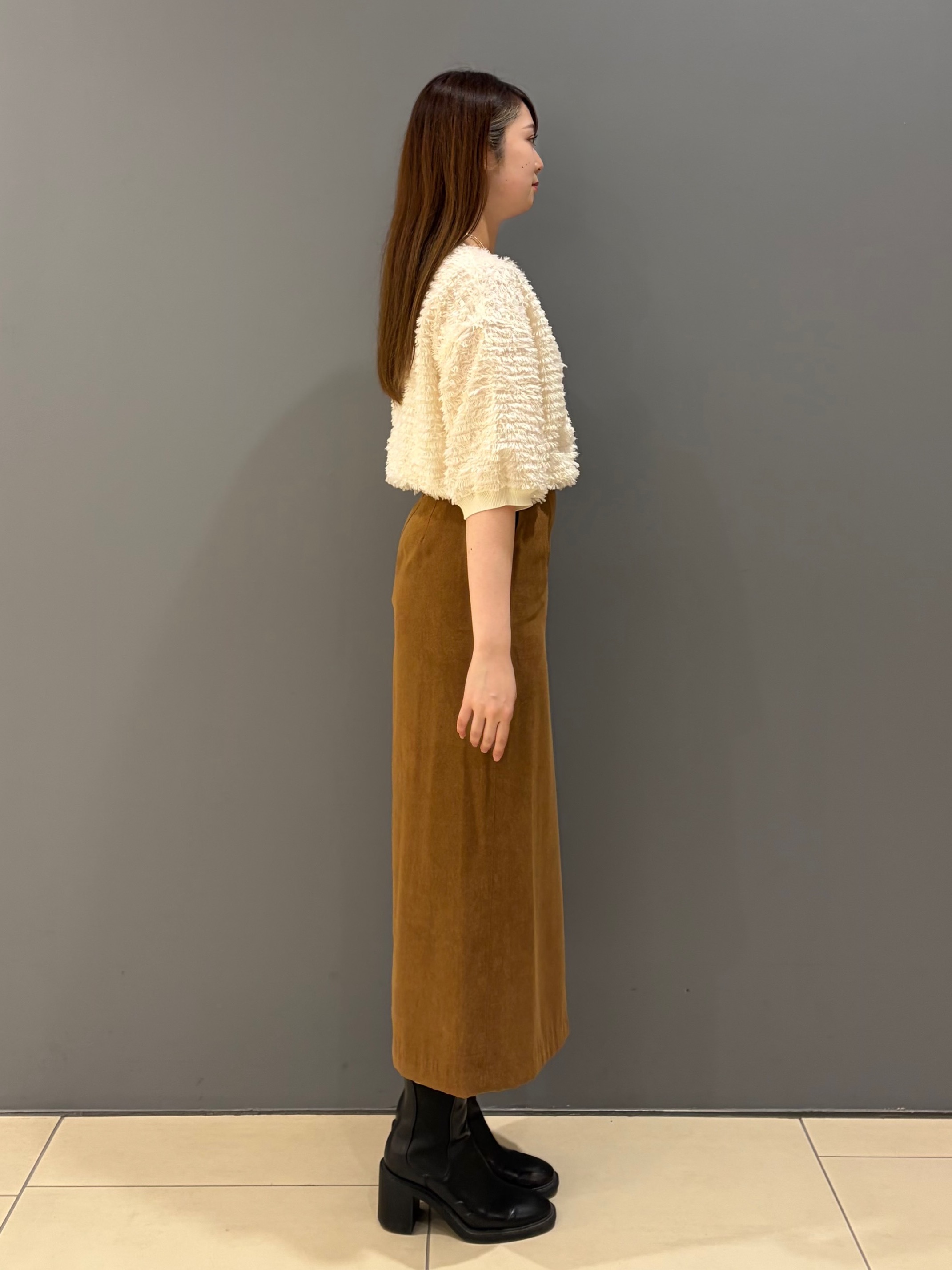 miさんの「UNTITLED｜【秋映え/体型カバー】フェザージャガードプルオーバー」を使ったコーディネート