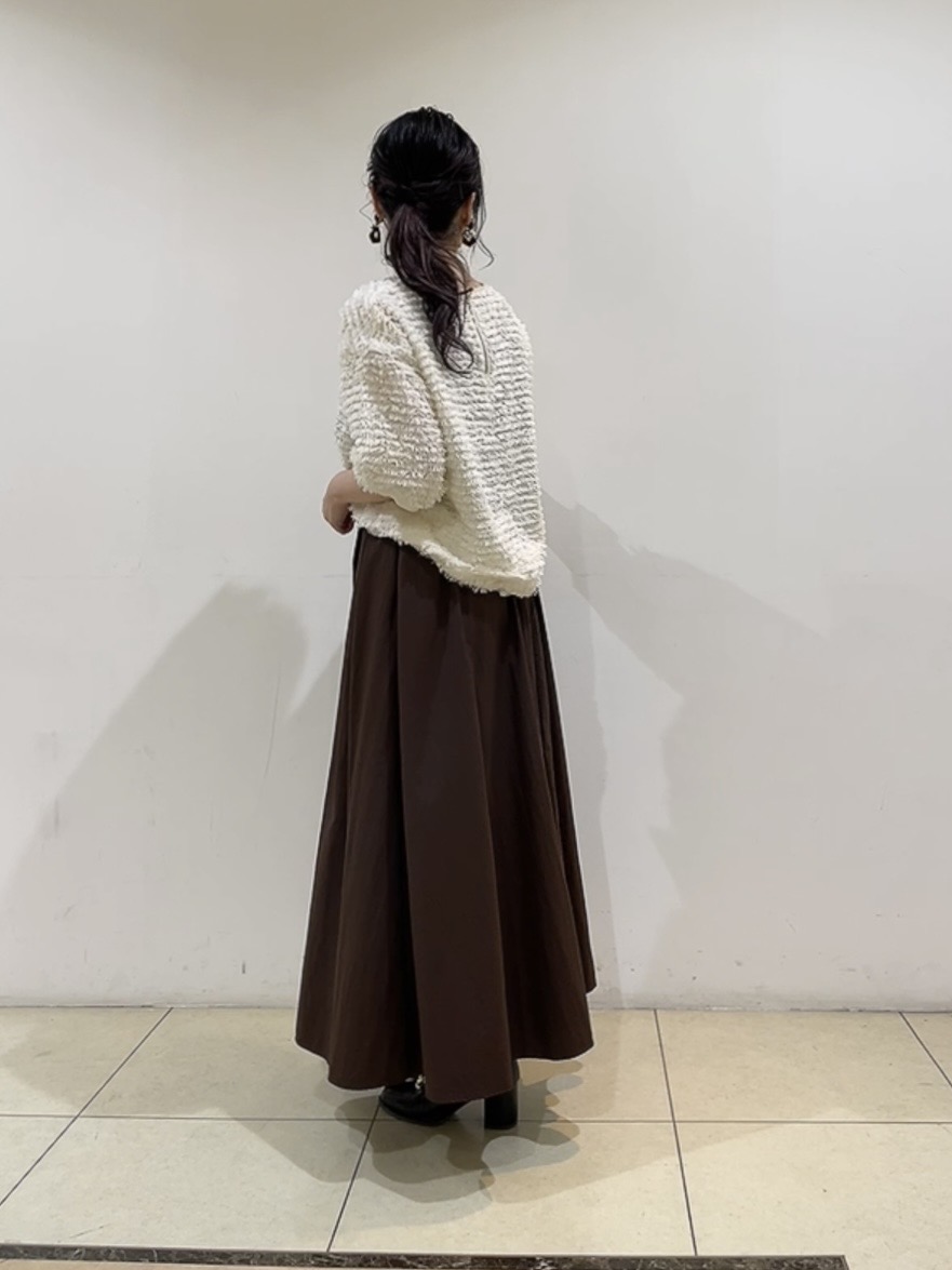 watanabeさんの「UNTITLED｜【秋映え/体型カバー】フェザージャガードプルオーバー」を使ったコーディネート
