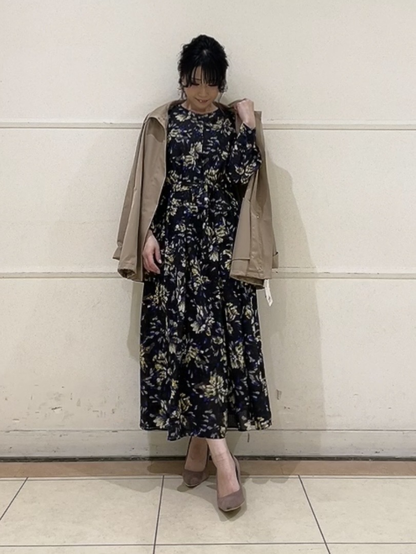 watanabeさんの「UNTITLED｜【撥水／UVケア】スタンドカラーブルゾン」を使ったコーディネート