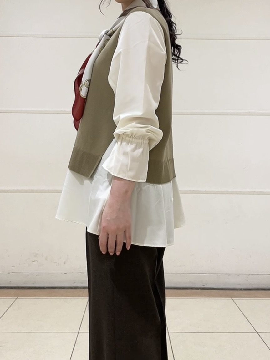 watanabeさんの「UNTITLED｜【洗える／1枚でコーデ完成】重ね着風ニットトップス」を使ったコーディネート