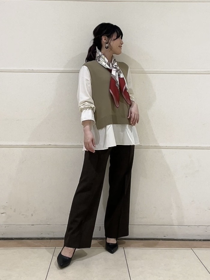 watanabeさんの「UNTITLED｜【洗える／1枚でコーデ完成】重ね着風ニットトップス」を使ったコーディネート
