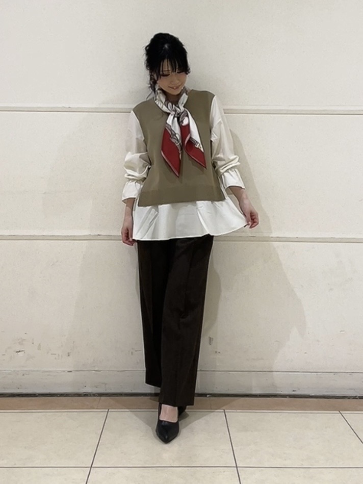 watanabeさんの「UNTITLED｜【洗える／1枚でコーデ完成】重ね着風ニットトップス」を使ったコーディネート