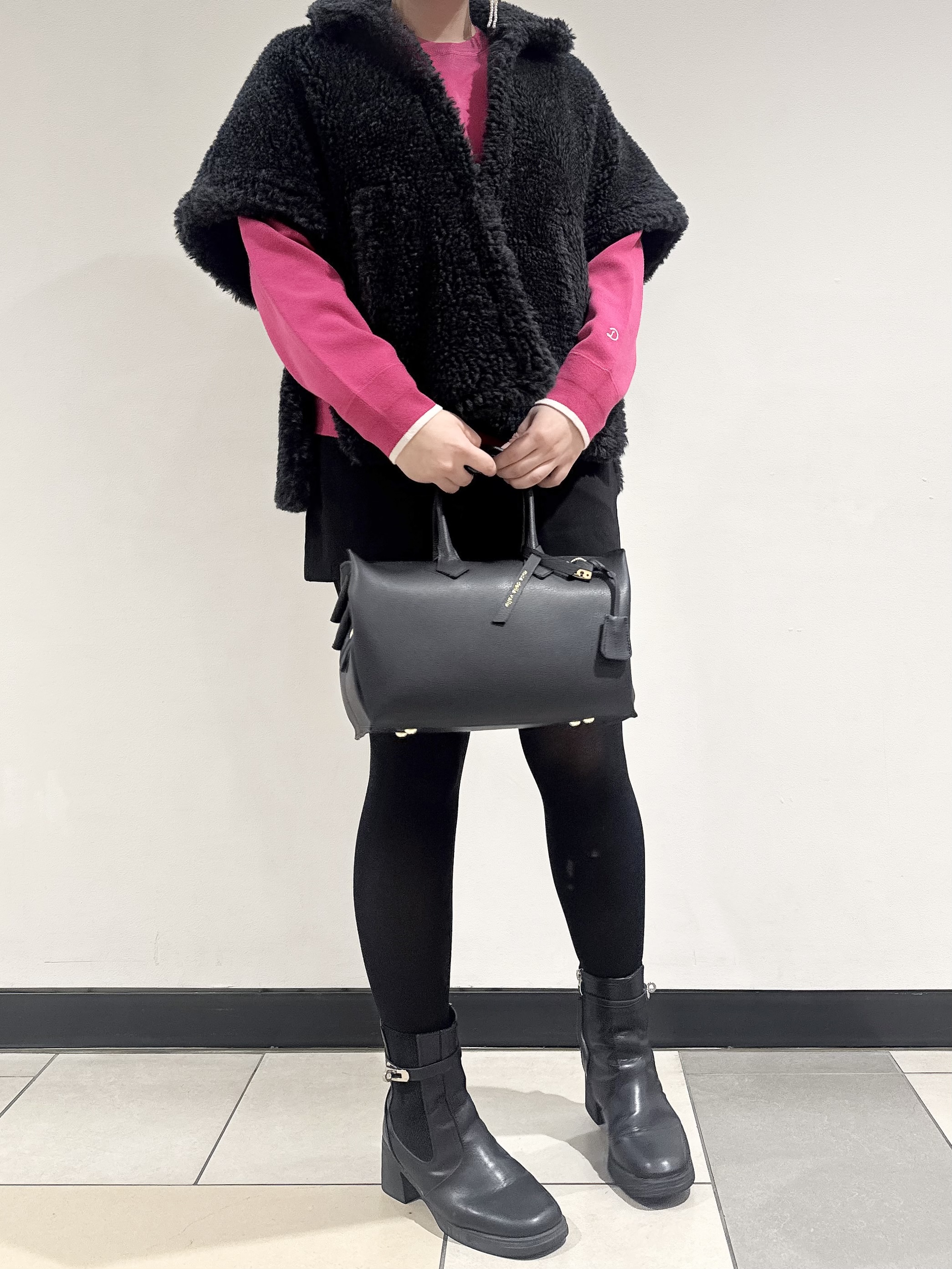 なかもとあきさんの「DRESSTERIOR｜【6色展開/マシンウォッシャブル】コットンカシミヤニット」を使ったコーディネート