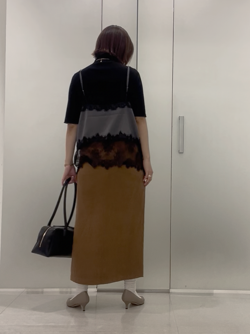 まどかさんの「UNTITLED｜◆【追加/ステンレス】カーヴィプレートショートネックレス」を使ったコーディネート