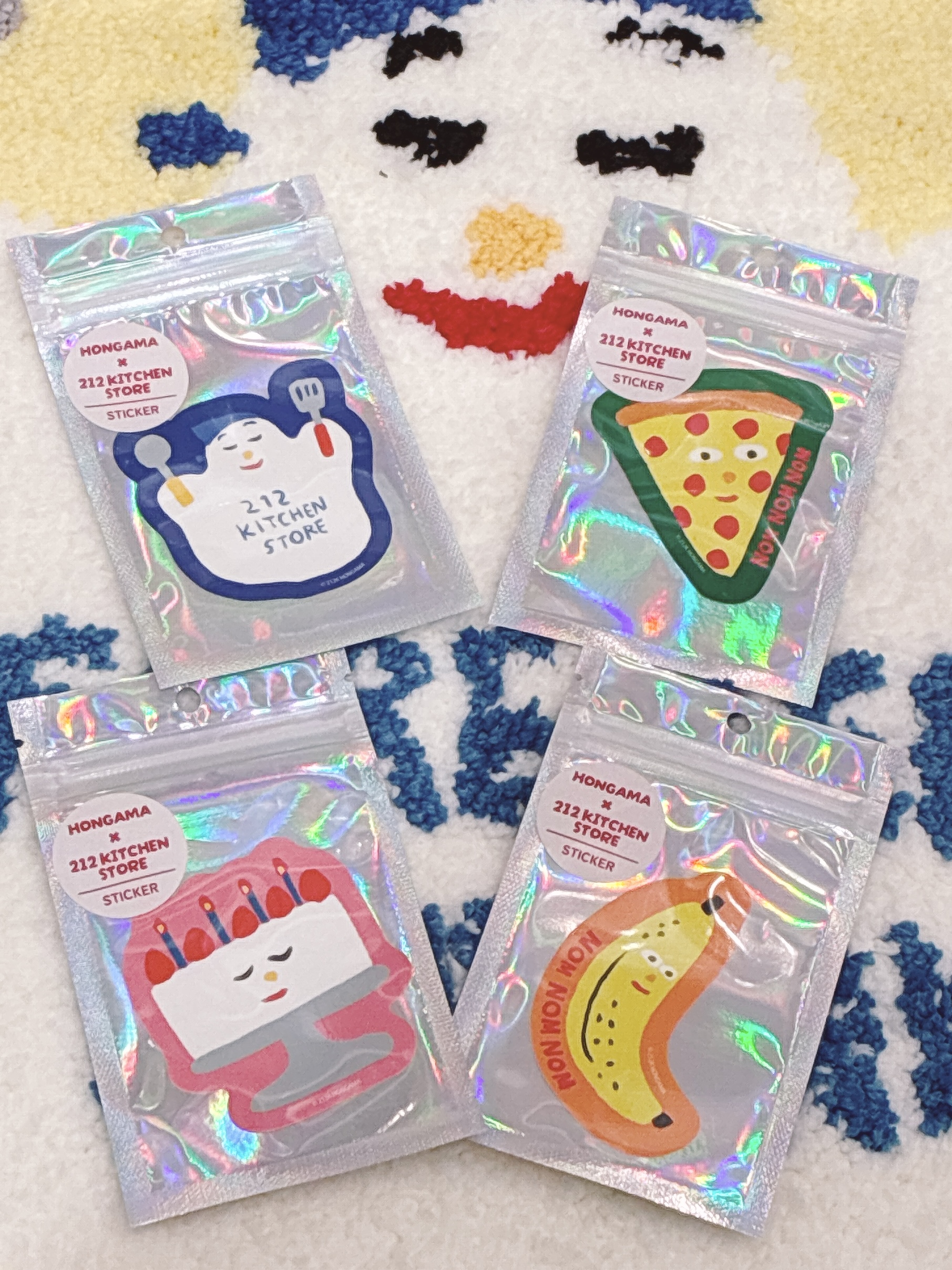rieさんの「212 KITCHEN STORE｜ダイカットステッカー GHOST ＜HONGAMA ホンガマ＞」を使ったコーディネート