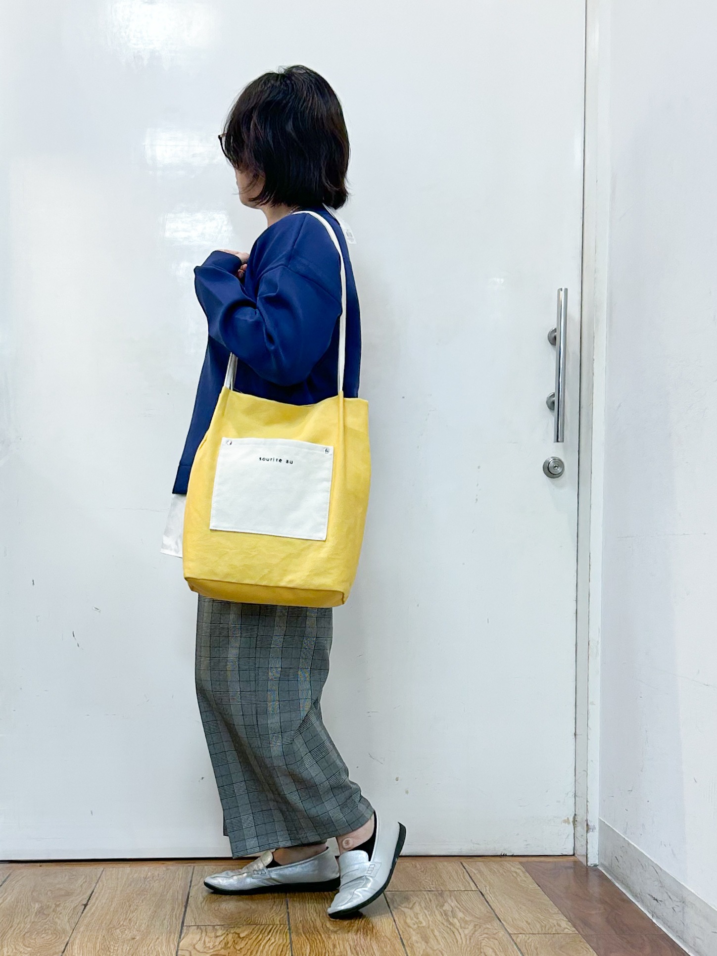 haruさんの「SHOO･LA･RUE｜【S-LL】着るだけできまる シャツレイヤード風 スポンディッシュニット」を使ったコーディネート