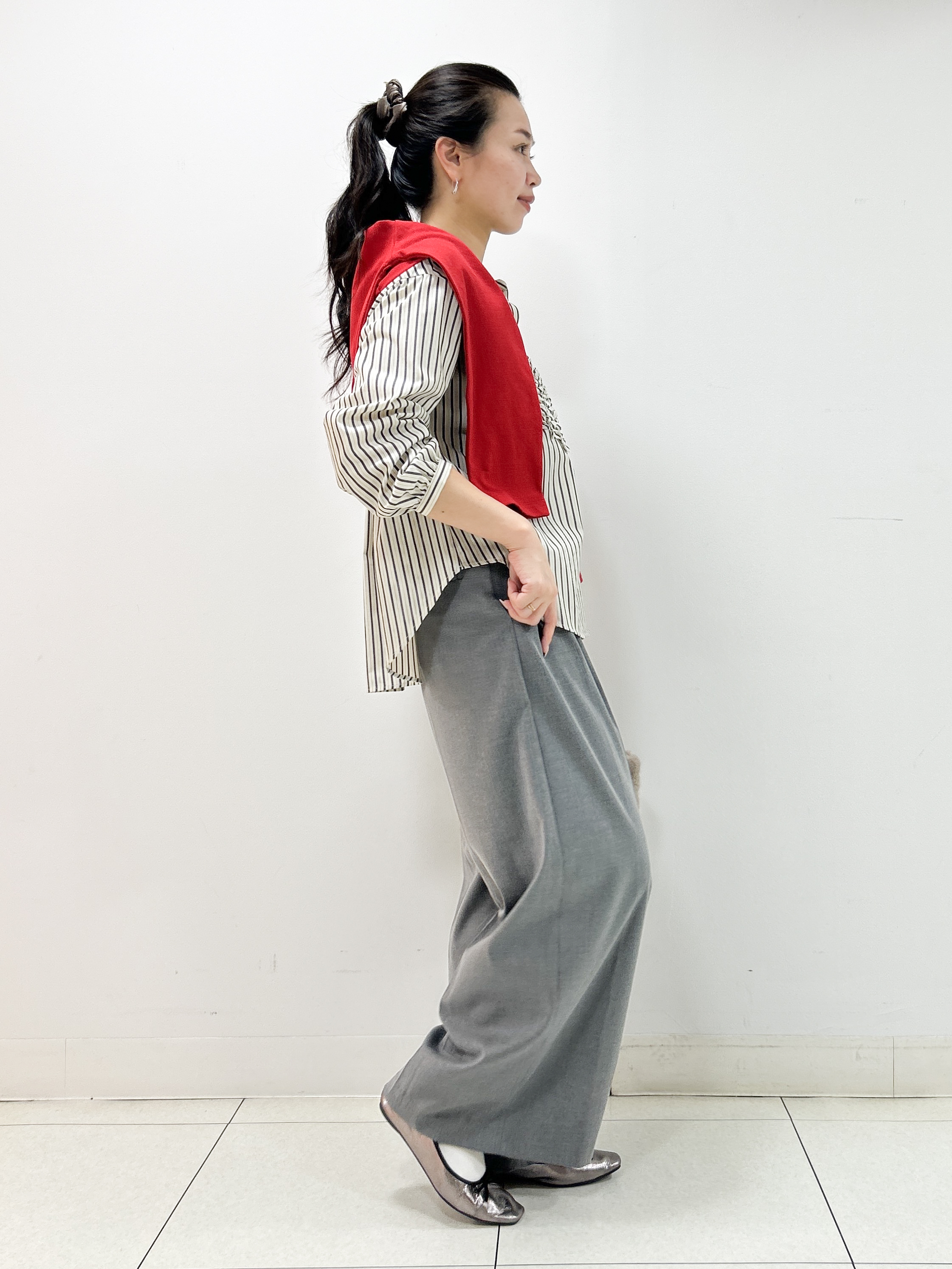 Kaiさんの「Dessin｜【洗える/7色展開/XS-L】フロントフリルブラウス」を使ったコーディネート