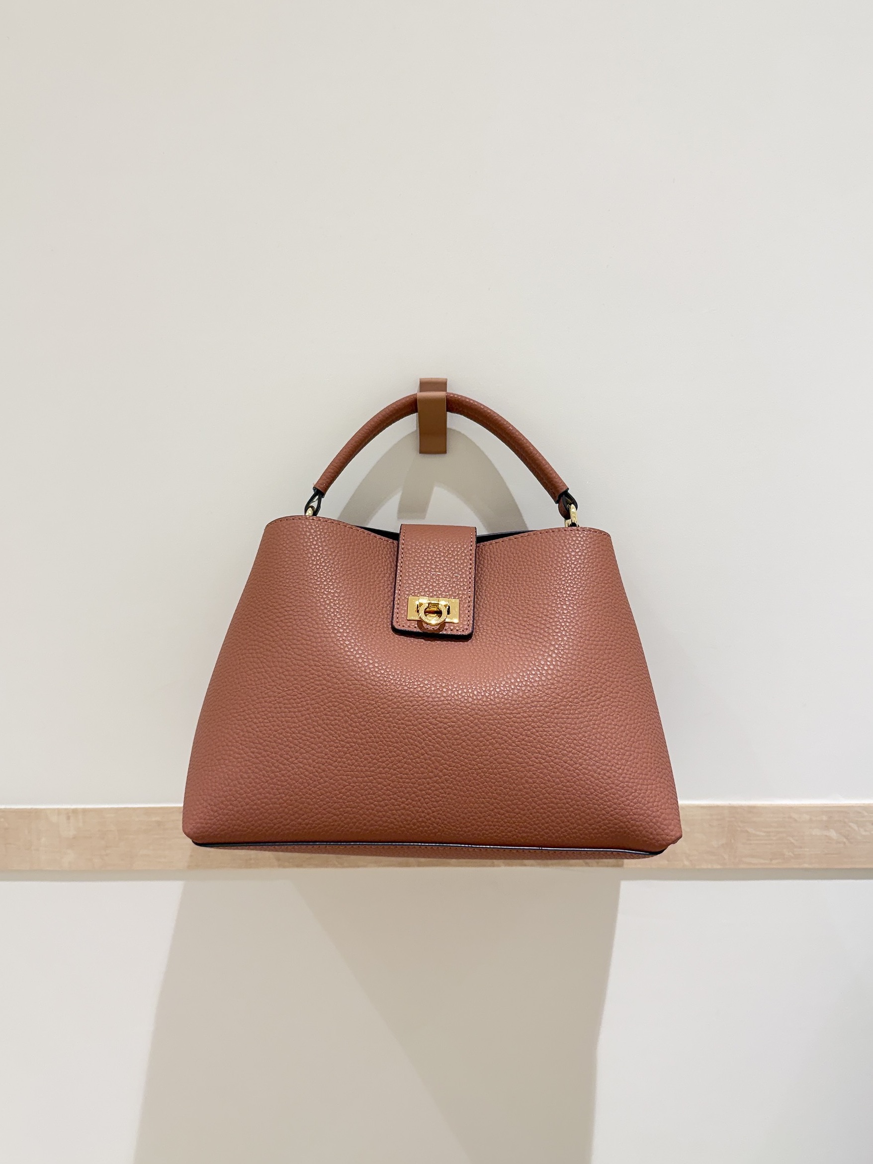 ゆめかさんの「SHOO･LA･RUE｜シャーリングシャツカーディガン」を使ったコーディネート