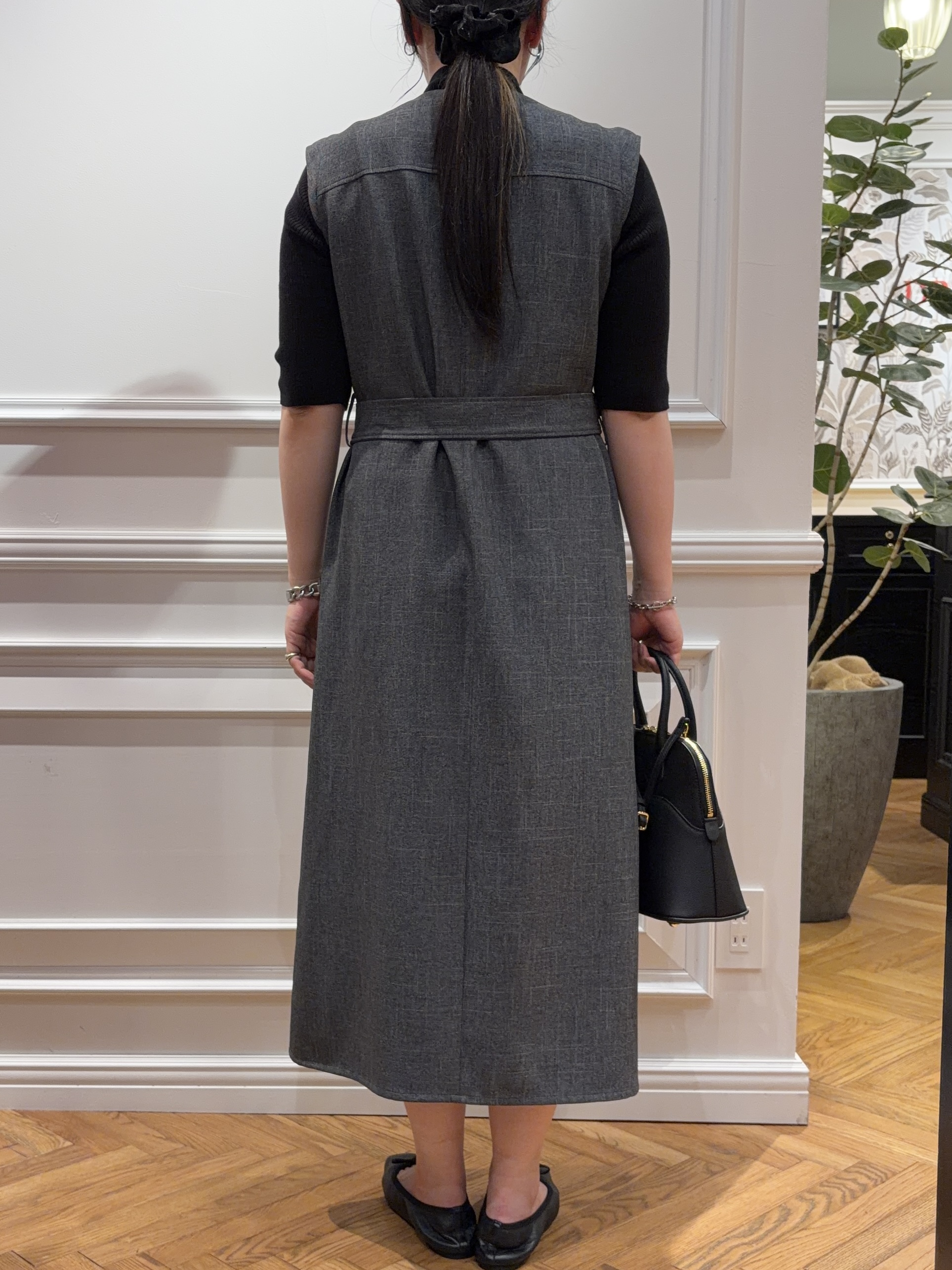 SAKAIさんの「DRESSTERIOR｜【接触冷感】クールタッチ ハーフスリーブニット」を使ったコーディネート