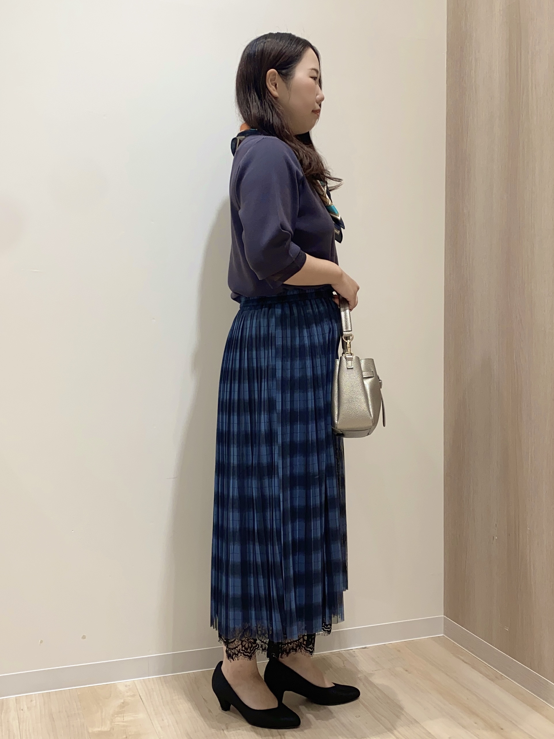 HANAさんの「grove｜【人気シリーズに新型登場】袖口シアーやわらかドライタッチニット」を使ったコーディネート