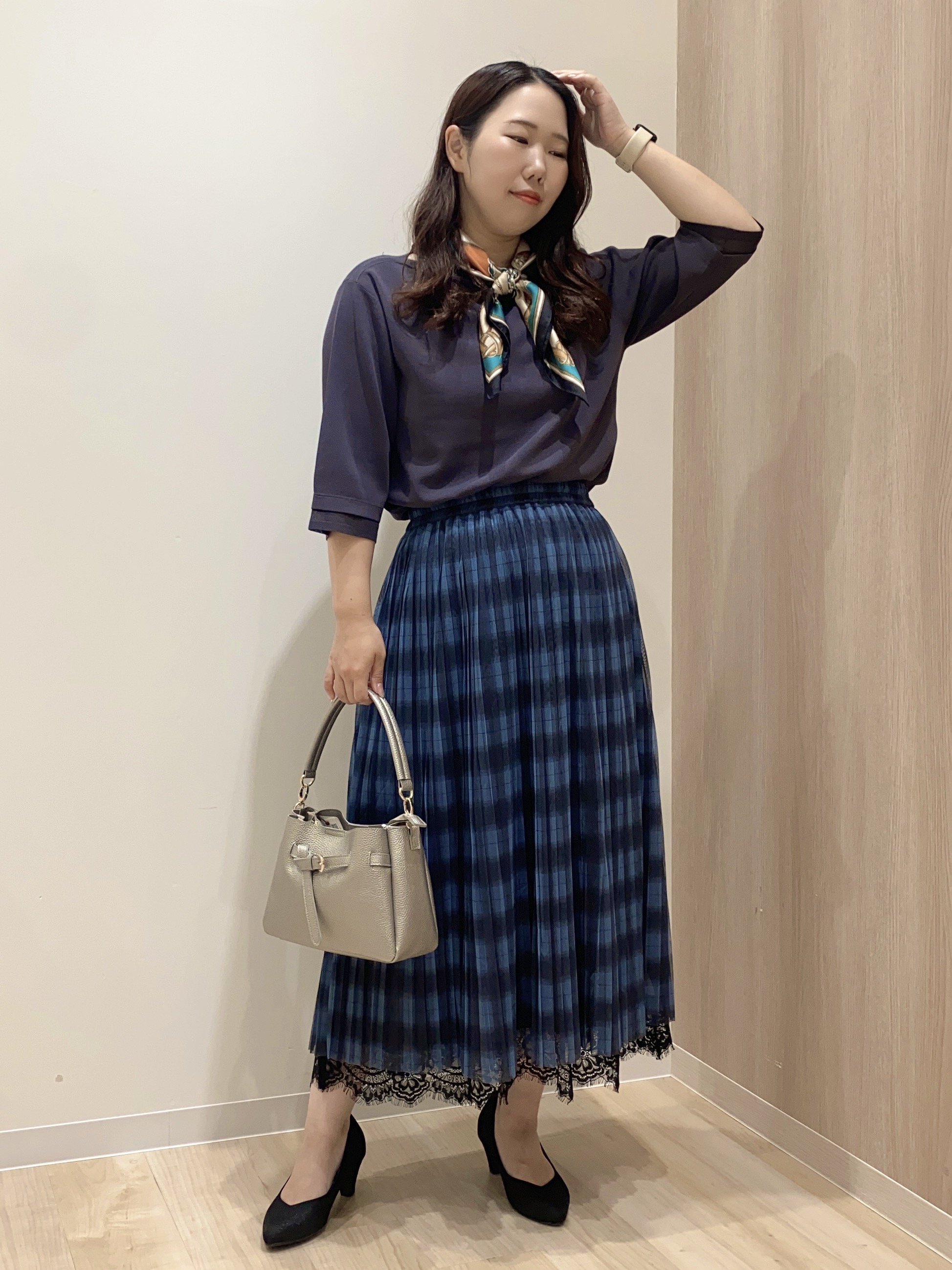 HANAさんの「grove｜【人気シリーズに新型登場】袖口シアーやわらかドライタッチニット」を使ったコーディネート