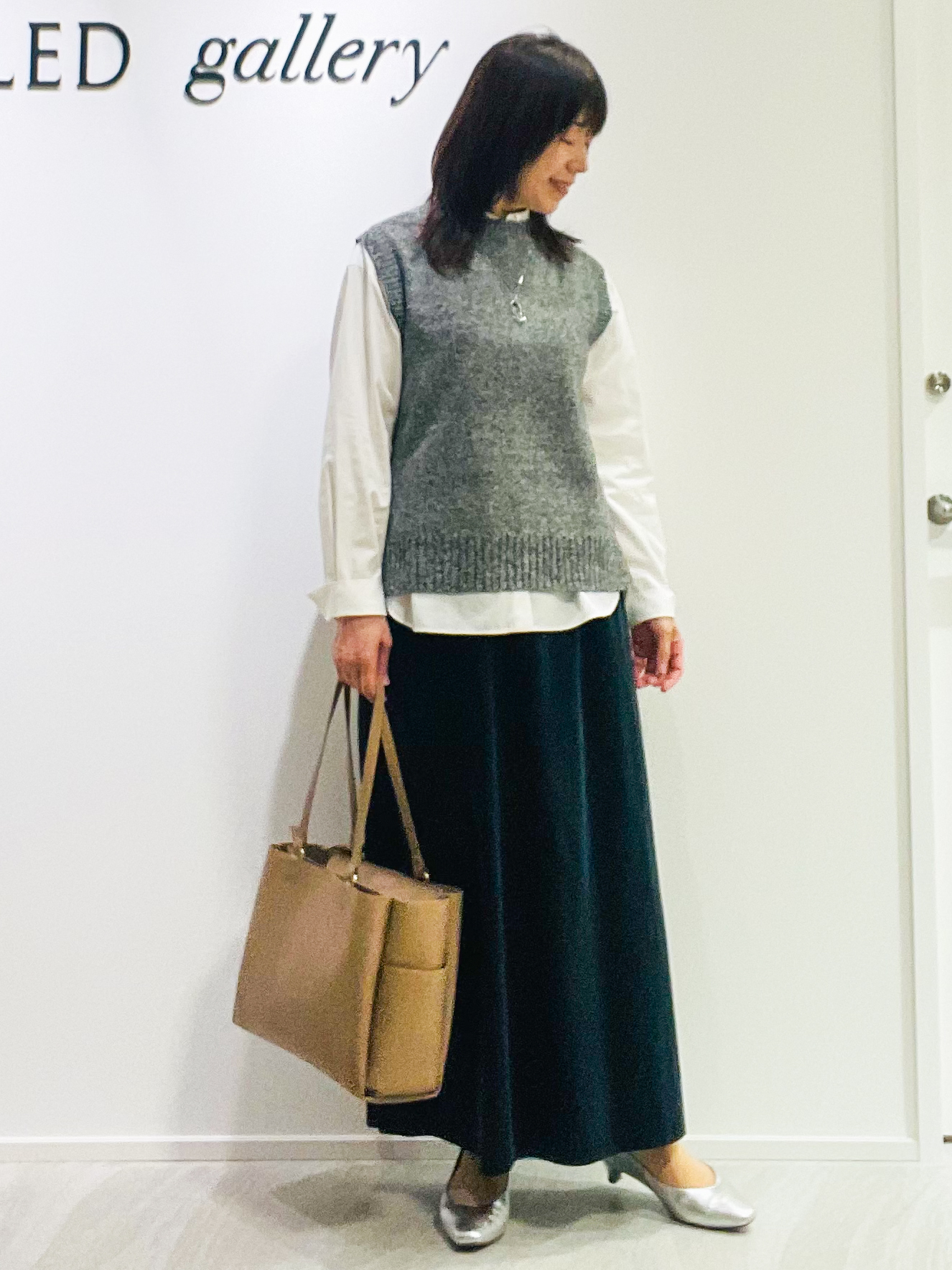 めいさんの「UNTITLED｜【5色展開/手洗い可】ローシルクウールニットベスト」を使ったコーディネート