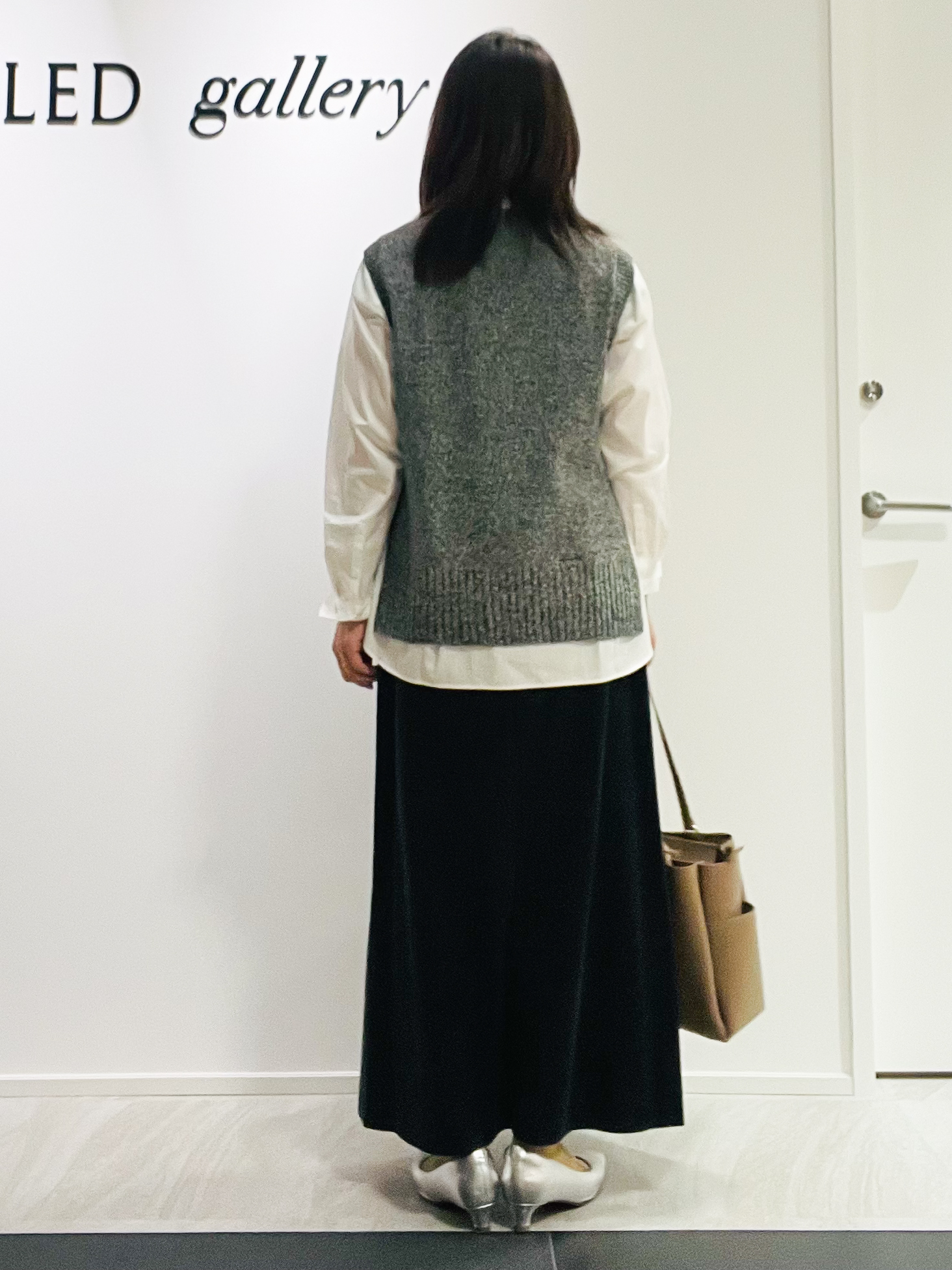 めいさんの「UNTITLED｜【5色展開/手洗い可】ローシルクウールニットベスト」を使ったコーディネート
