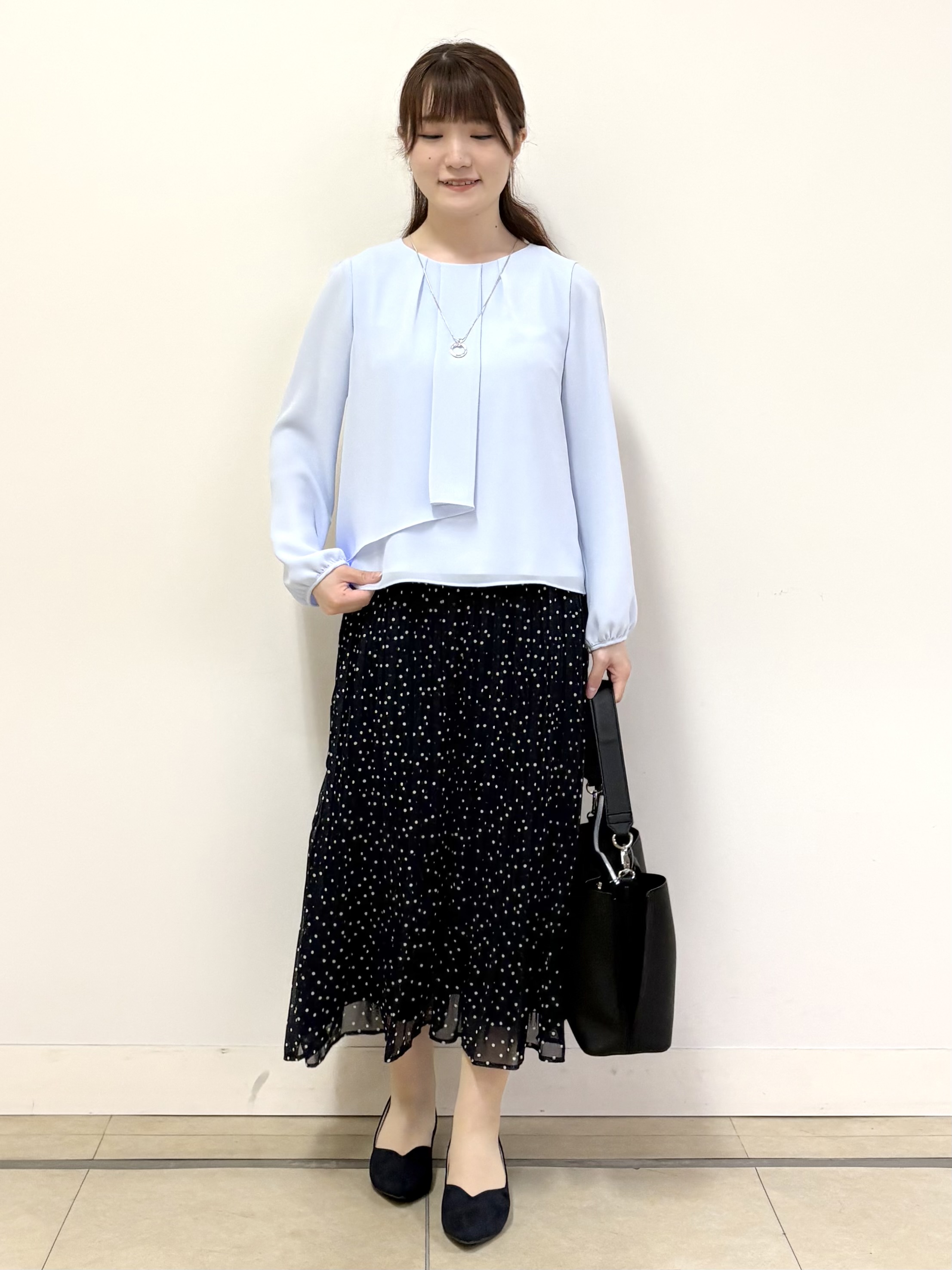 mikiさんの「Reflect｜【SS-4Lサイズ／通勤／セレモニー】クルーネック シフォンブラウス」を使ったコーディネート