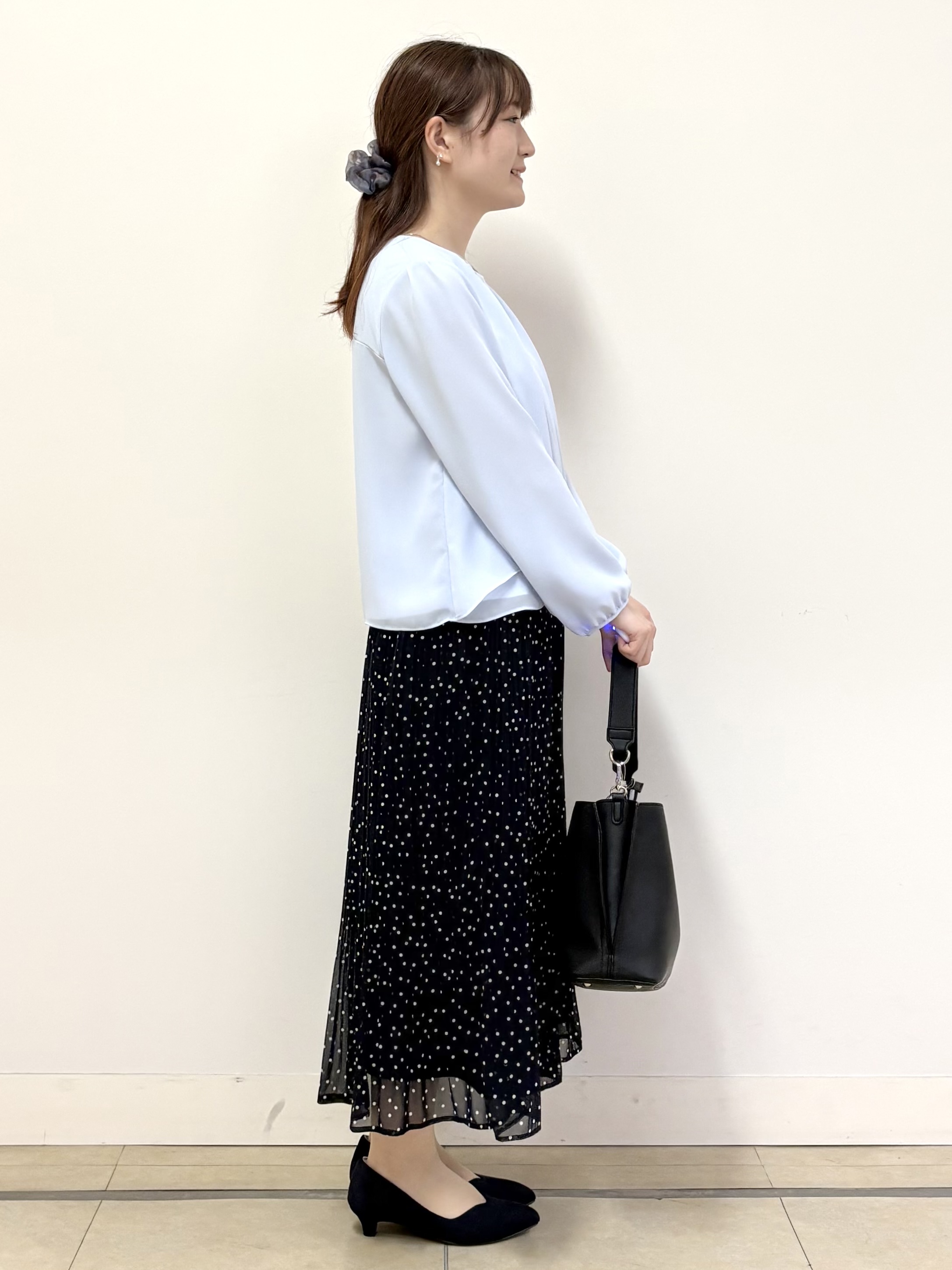 mikiさんの「Reflect｜【SS-4Lサイズ／通勤／セレモニー】クルーネック シフォンブラウス」を使ったコーディネート