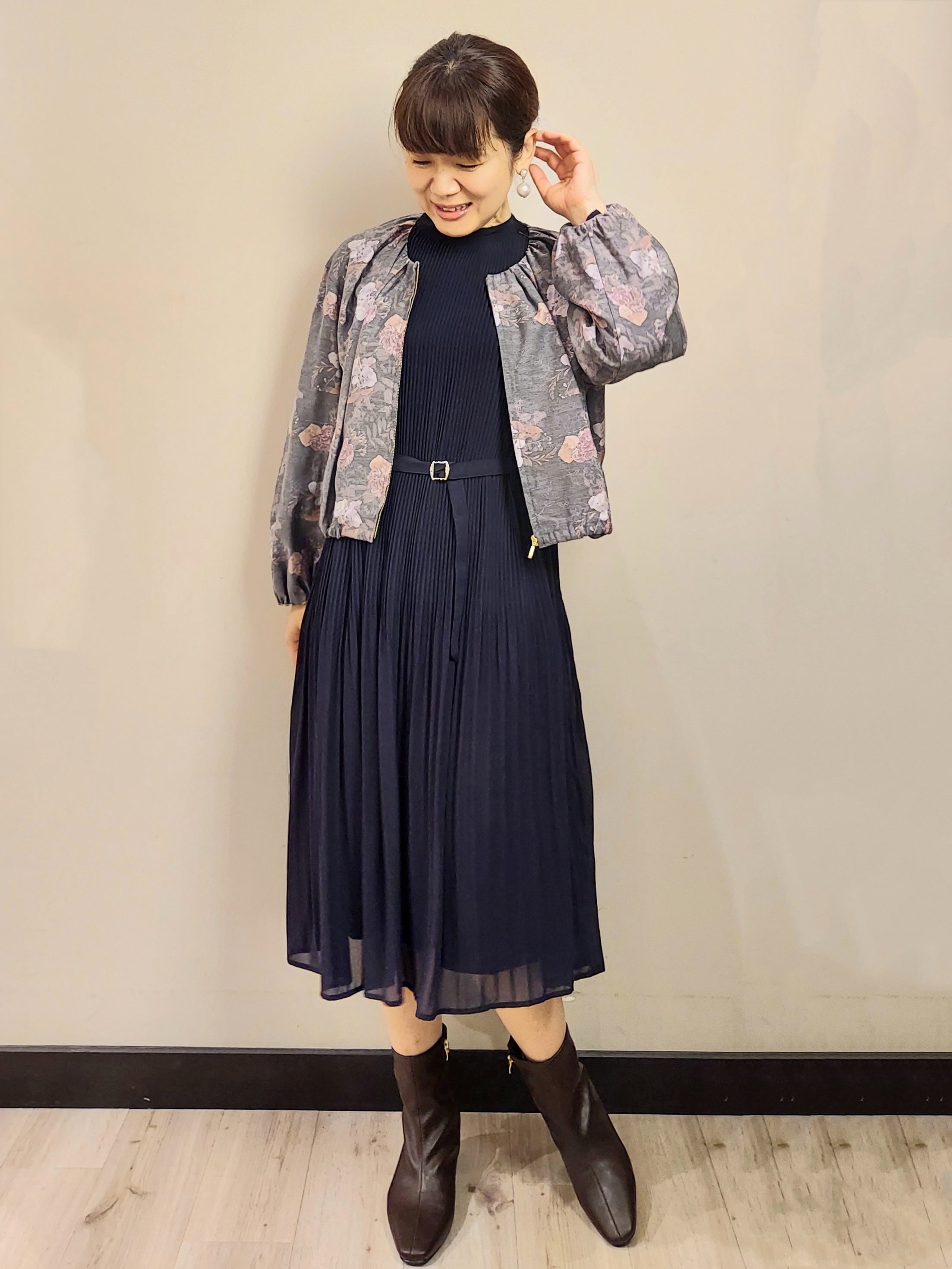 MAKIさんの「index｜◆【日比谷花壇コラボ】フラワーノーカラーブルゾン【洗濯機OK】」を使ったコーディネート