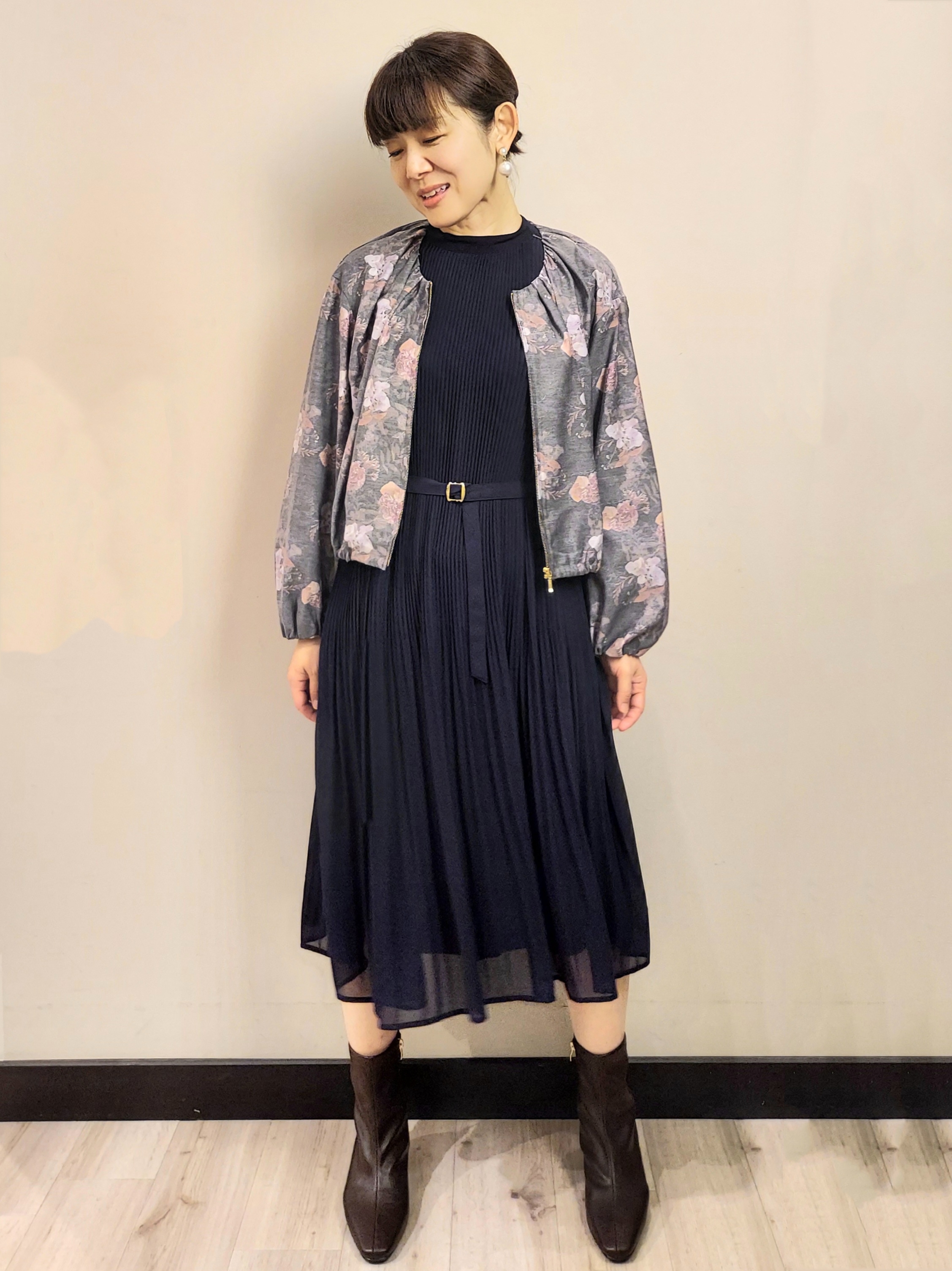 MAKIさんの「index｜◆【日比谷花壇コラボ】フラワーノーカラーブルゾン【洗濯機OK】」を使ったコーディネート