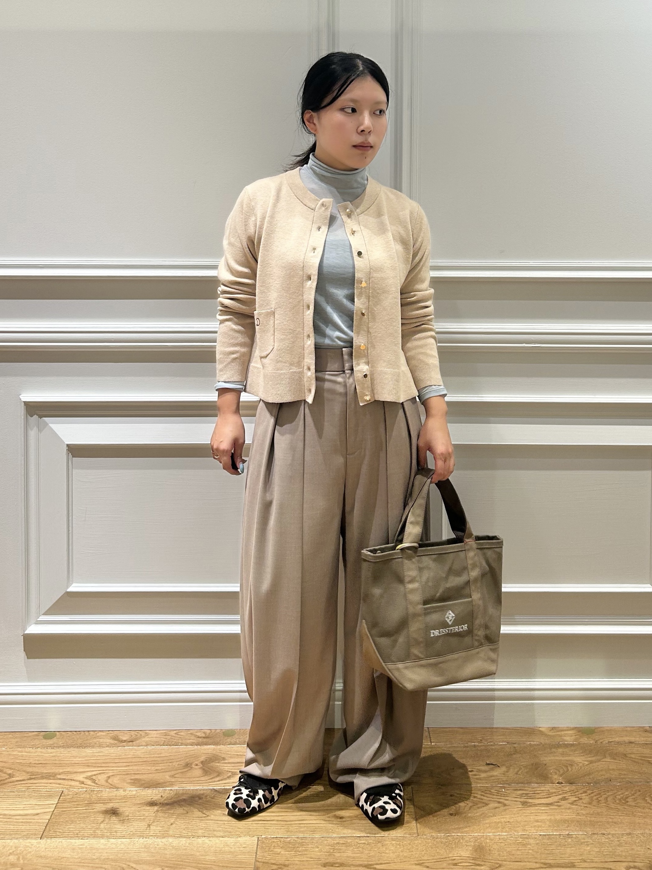 とりみさんの「DRESSTERIOR｜シアータートル」を使ったコーディネート