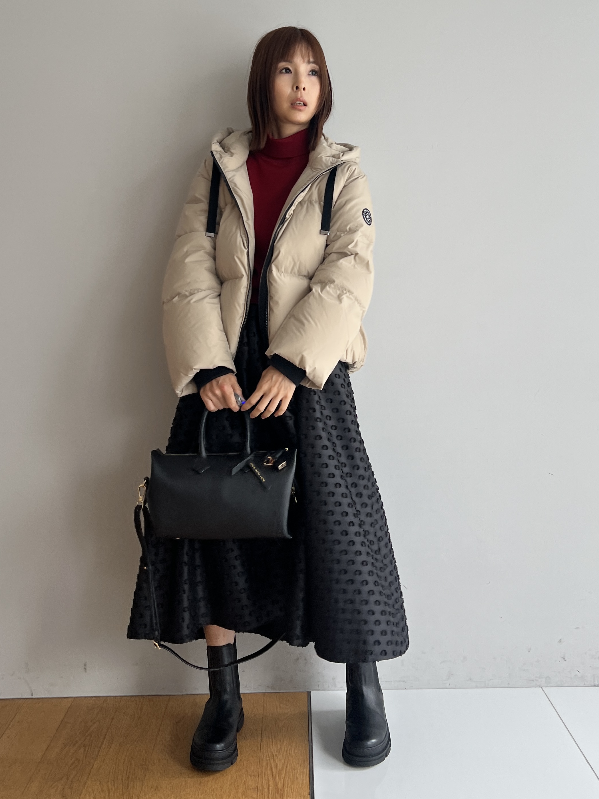 misaさんの「DRESSTERIOR｜カットジャガードボリュームスカート」を使ったコーディネート