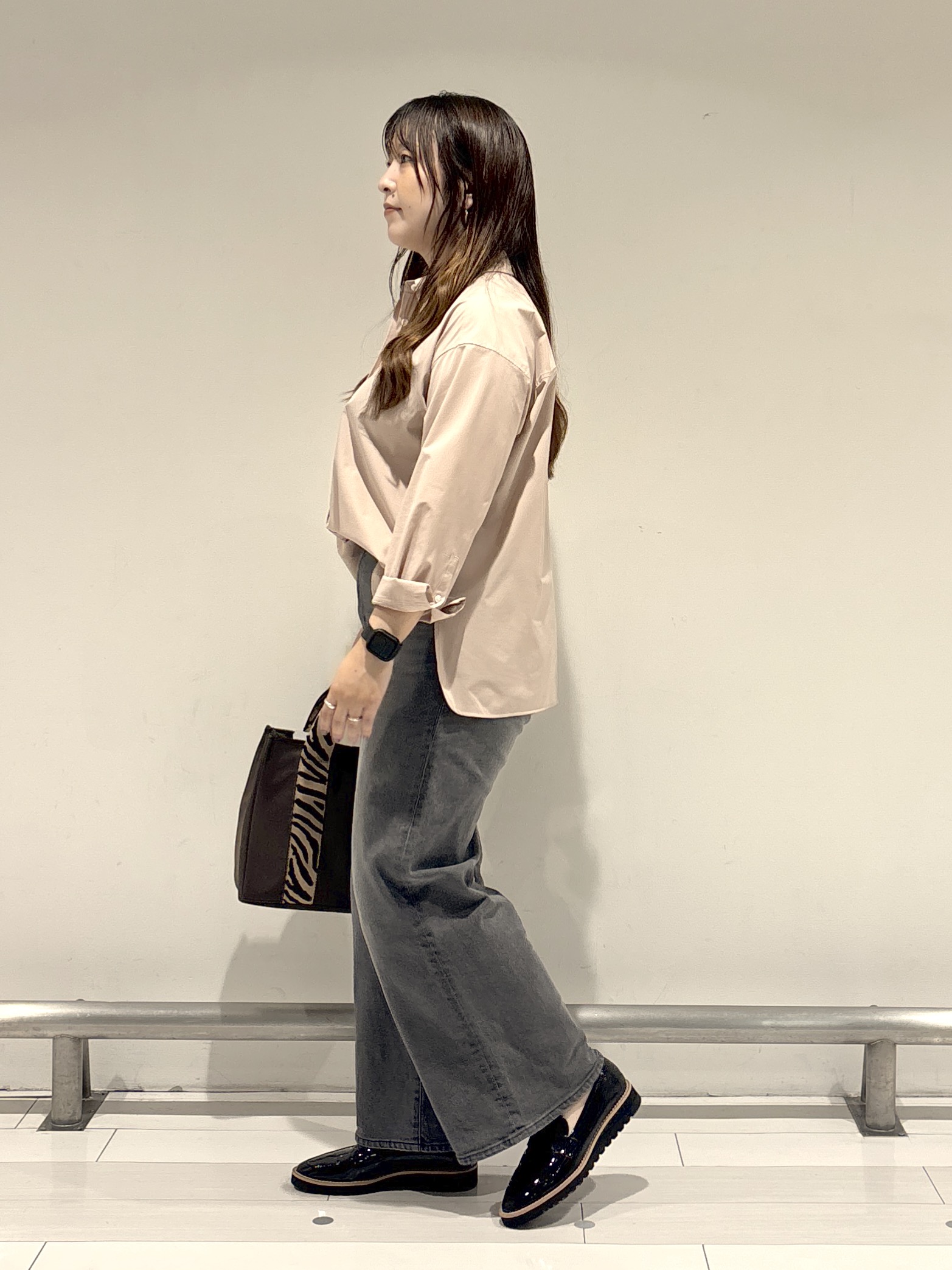 nakamuraさんの「Reflect｜【羽織◎】オフボディシルエットシャツ」を使ったコーディネート