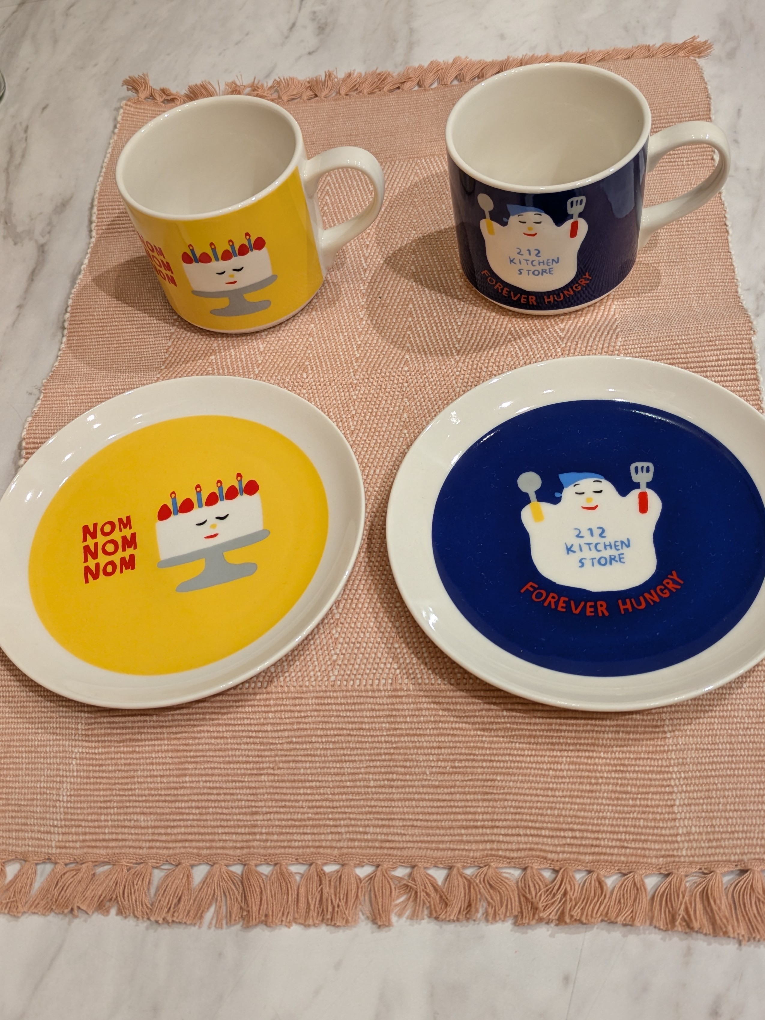エトーさんの「212 KITCHEN STORE｜マグ GHOST ＜HONGAMA ホンガマ＞」を使ったコーディネート