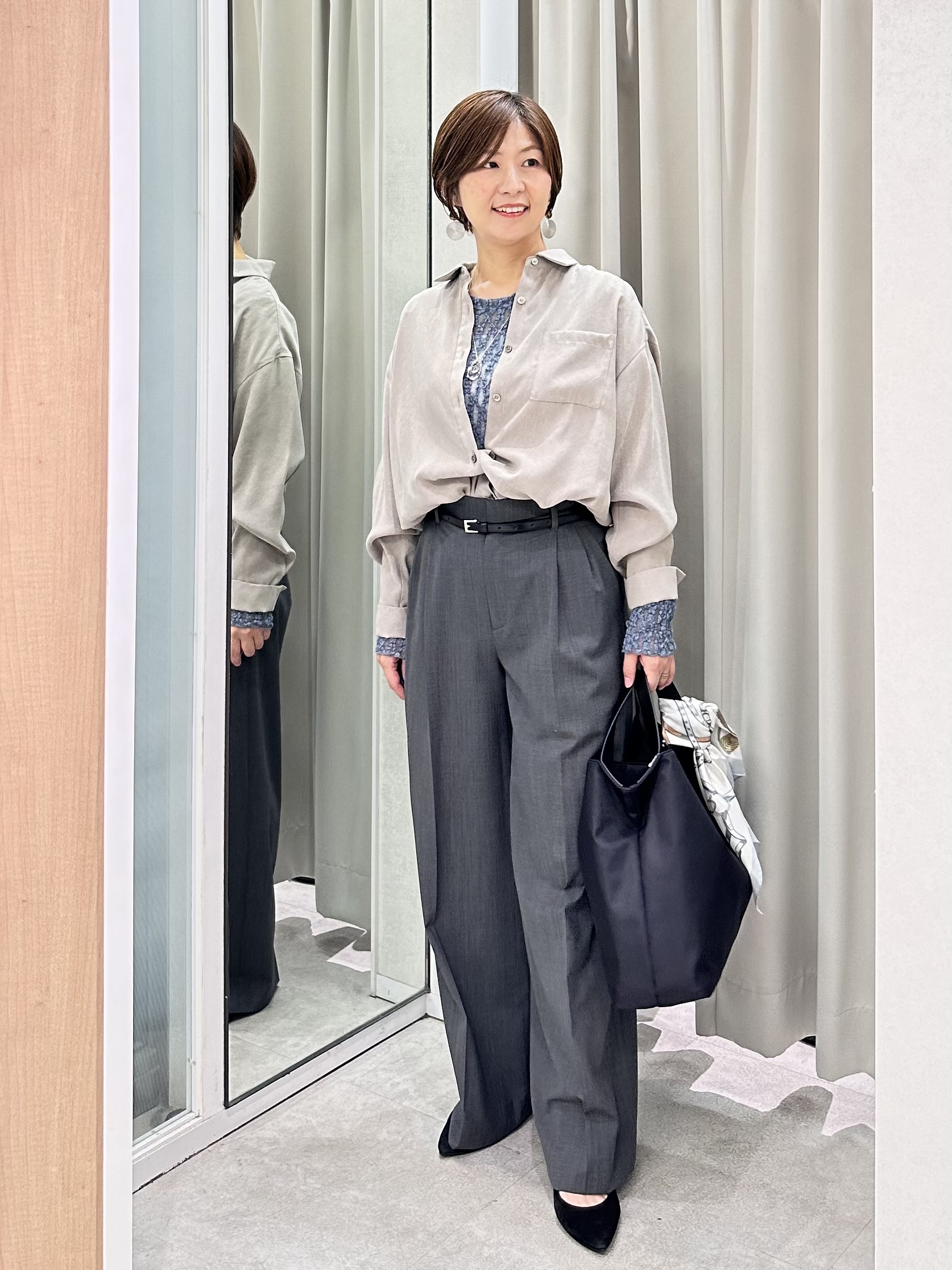 みなこさんの「UNTITLED｜【セットアップ可/秋羽織り】スエードライクシャツ」を使ったコーディネート