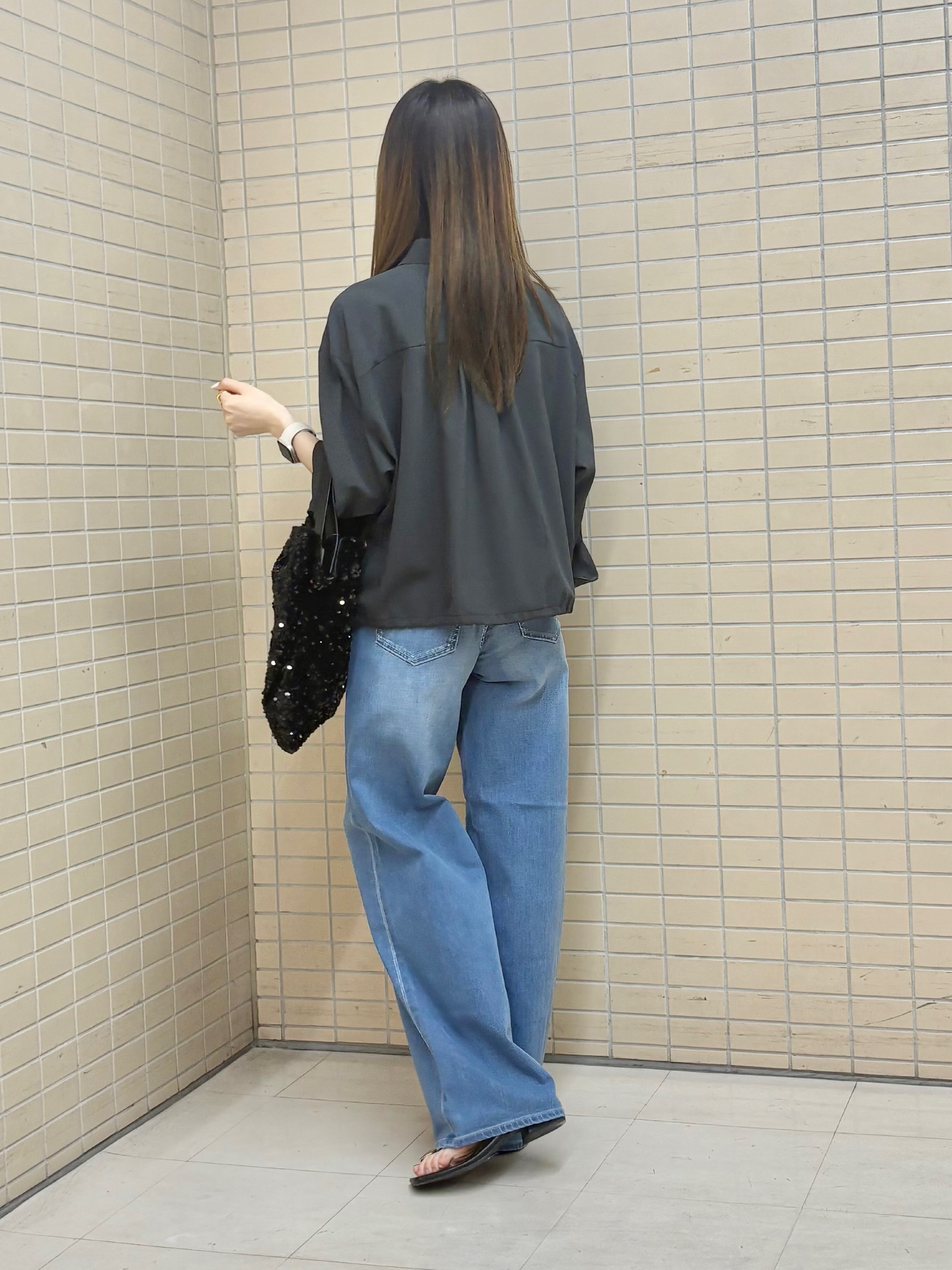 kyokaさんの「UNTITLED｜【秋羽織り/セットアップ可/UVカット】エアリークールドロストシャツ」を使ったコーディネート
