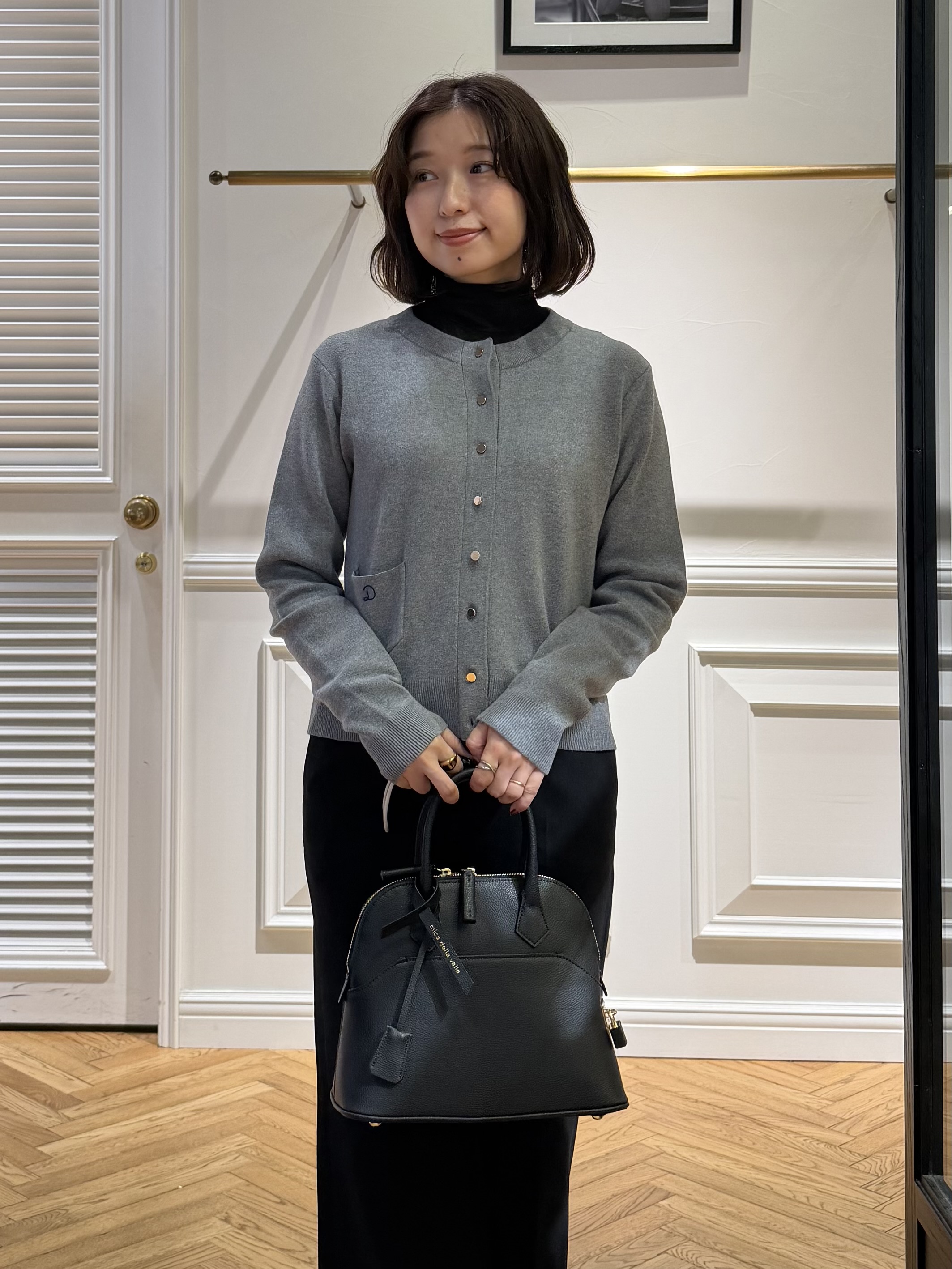 つじ まこさんの「DRESSTERIOR｜シアータートル」を使ったコーディネート