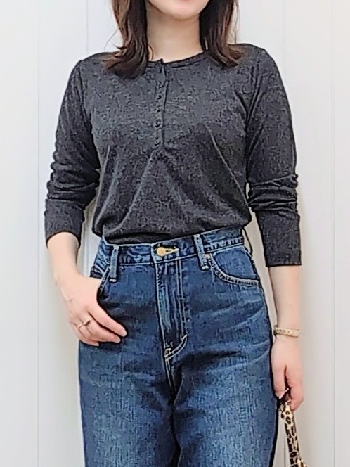 itoさんの「Dessin｜【洗える/秋羽織り】起毛レースブラウス」を使ったコーディネート