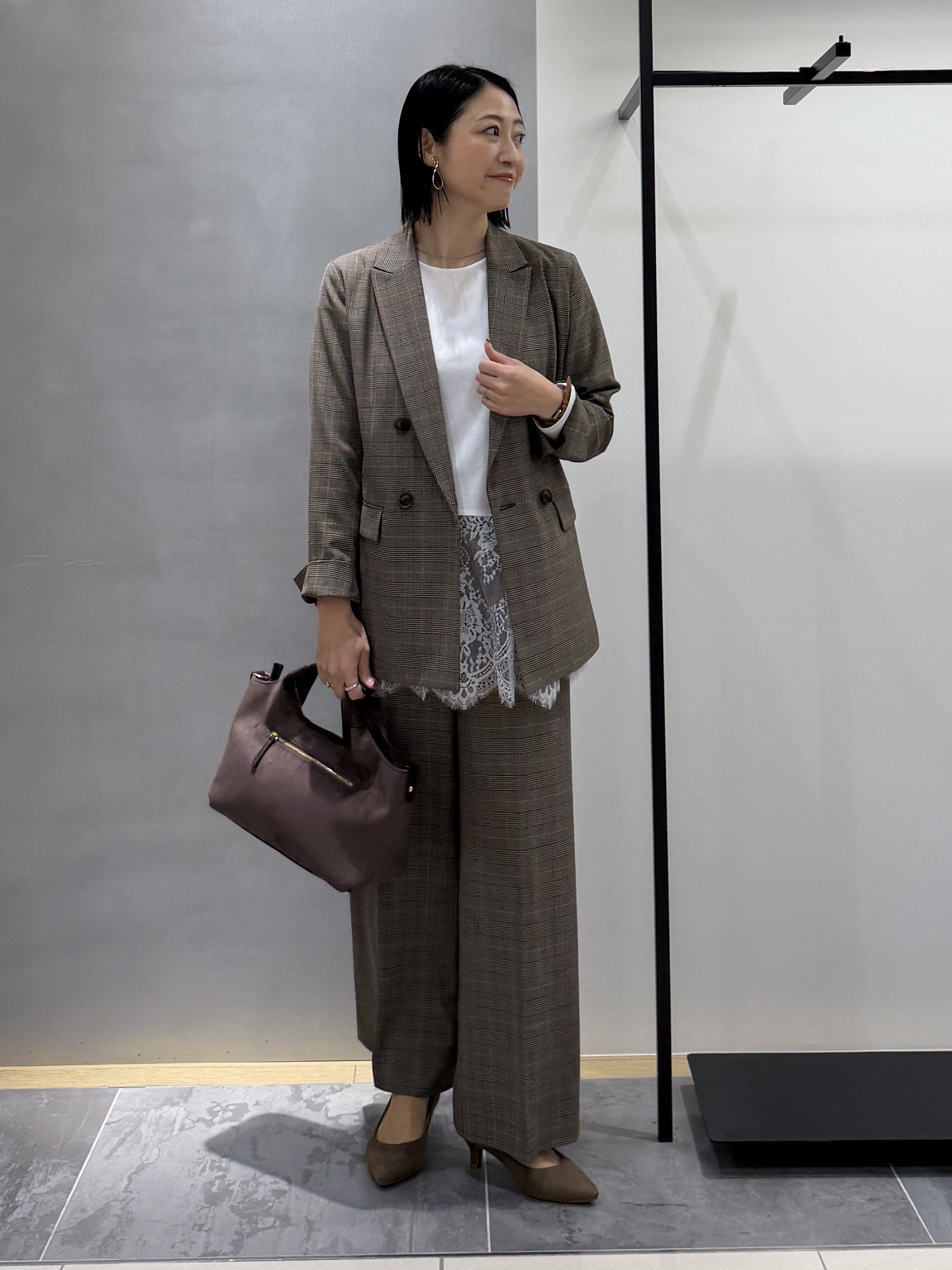 shihoさんの「INDIVI｜【洗濯機OK／ストレッチ◎】秋はじめのダブルジャケット」を使ったコーディネート