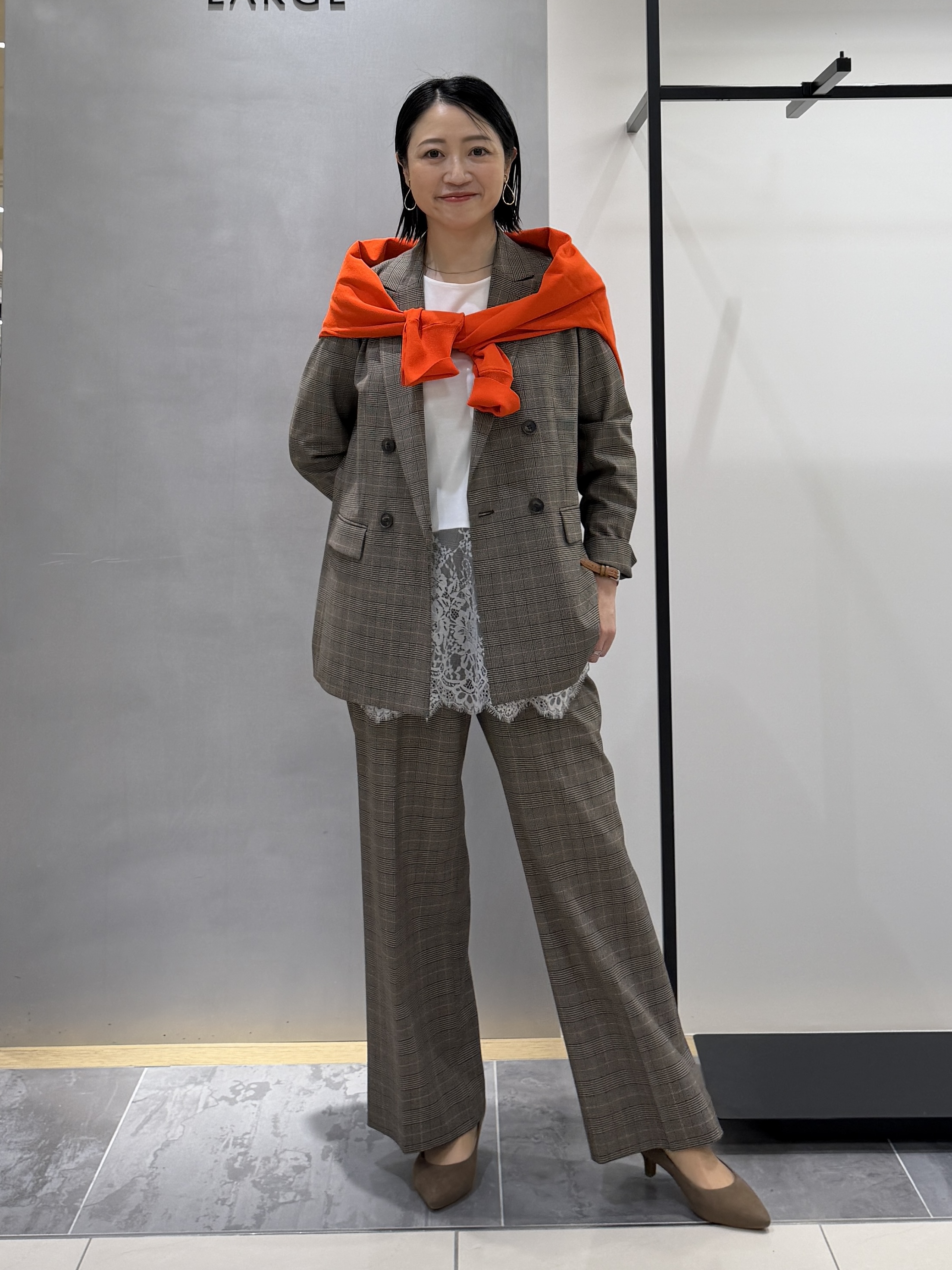 shihoさんの「INDIVI｜【洗濯機OK／ストレッチ◎】秋はじめのダブルジャケット」を使ったコーディネート