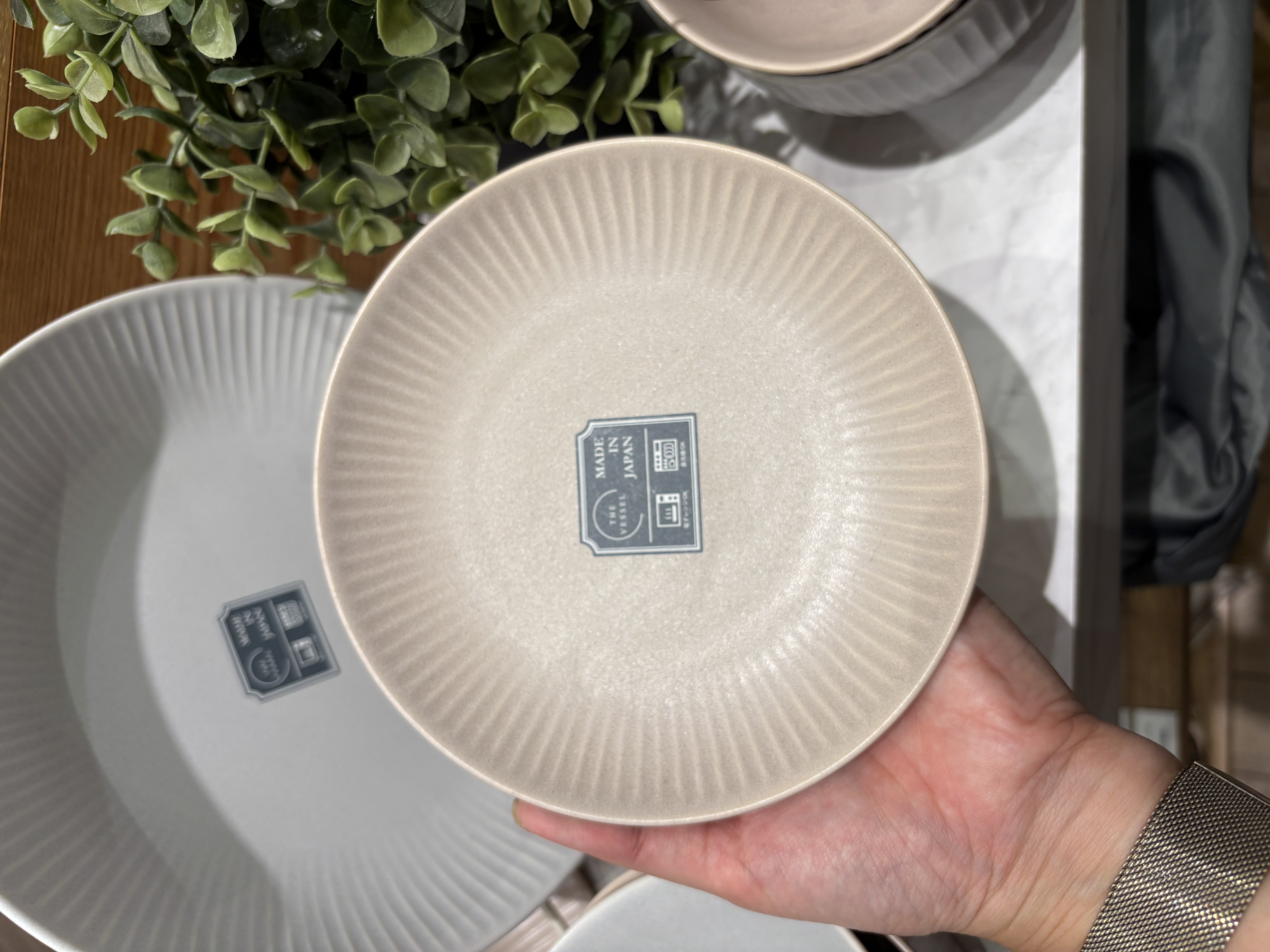 knさんの「212 KITCHEN STORE｜軽量スープマグカップ サーモンピンク ＜THE VESSEL ザ・ヴェセル＞」を使ったコーディネート