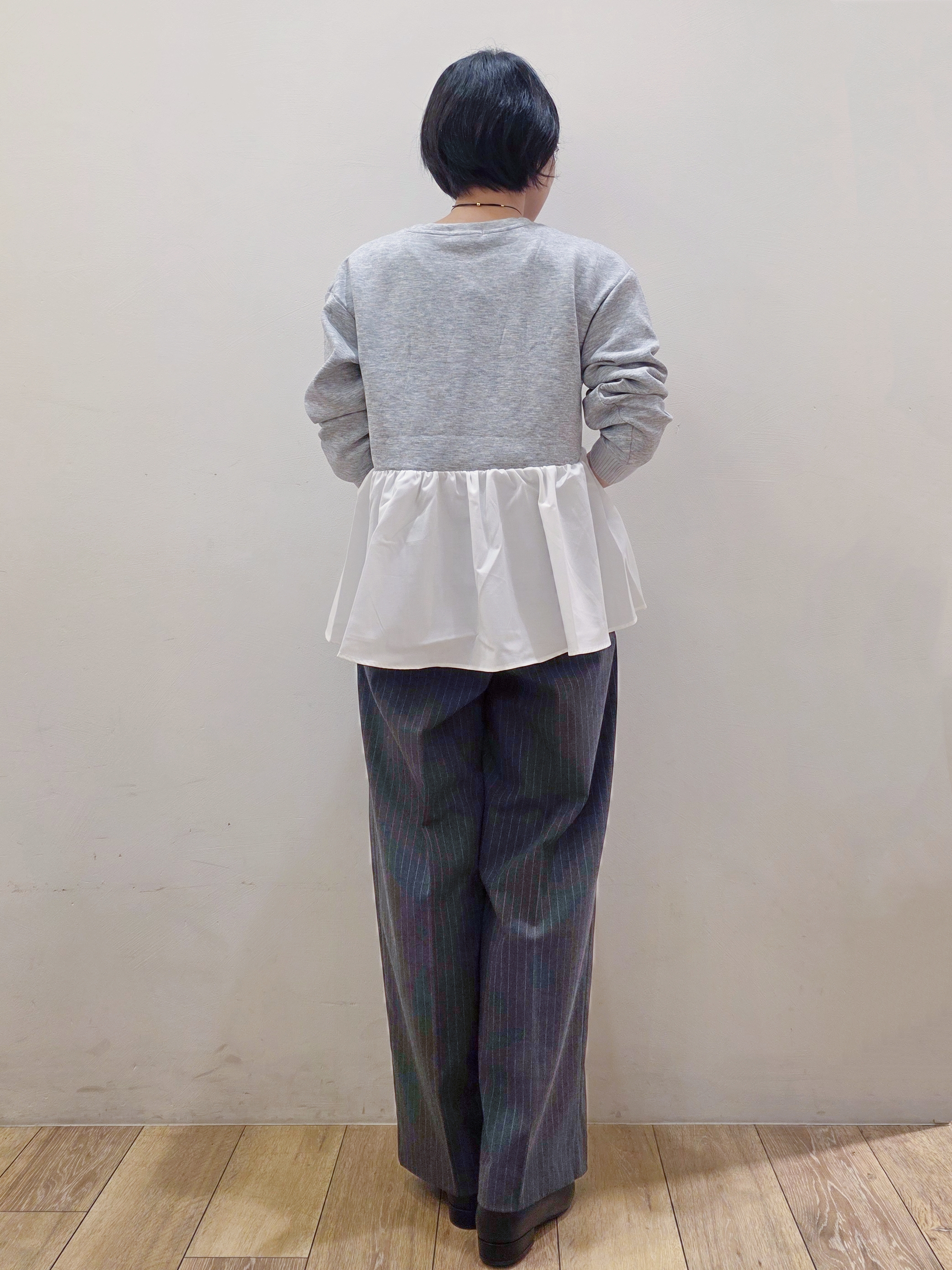 yuyuさんの「OPAQUE.CLIP｜ペプラムドッキングトップス【洗濯機OK】」を使ったコーディネート