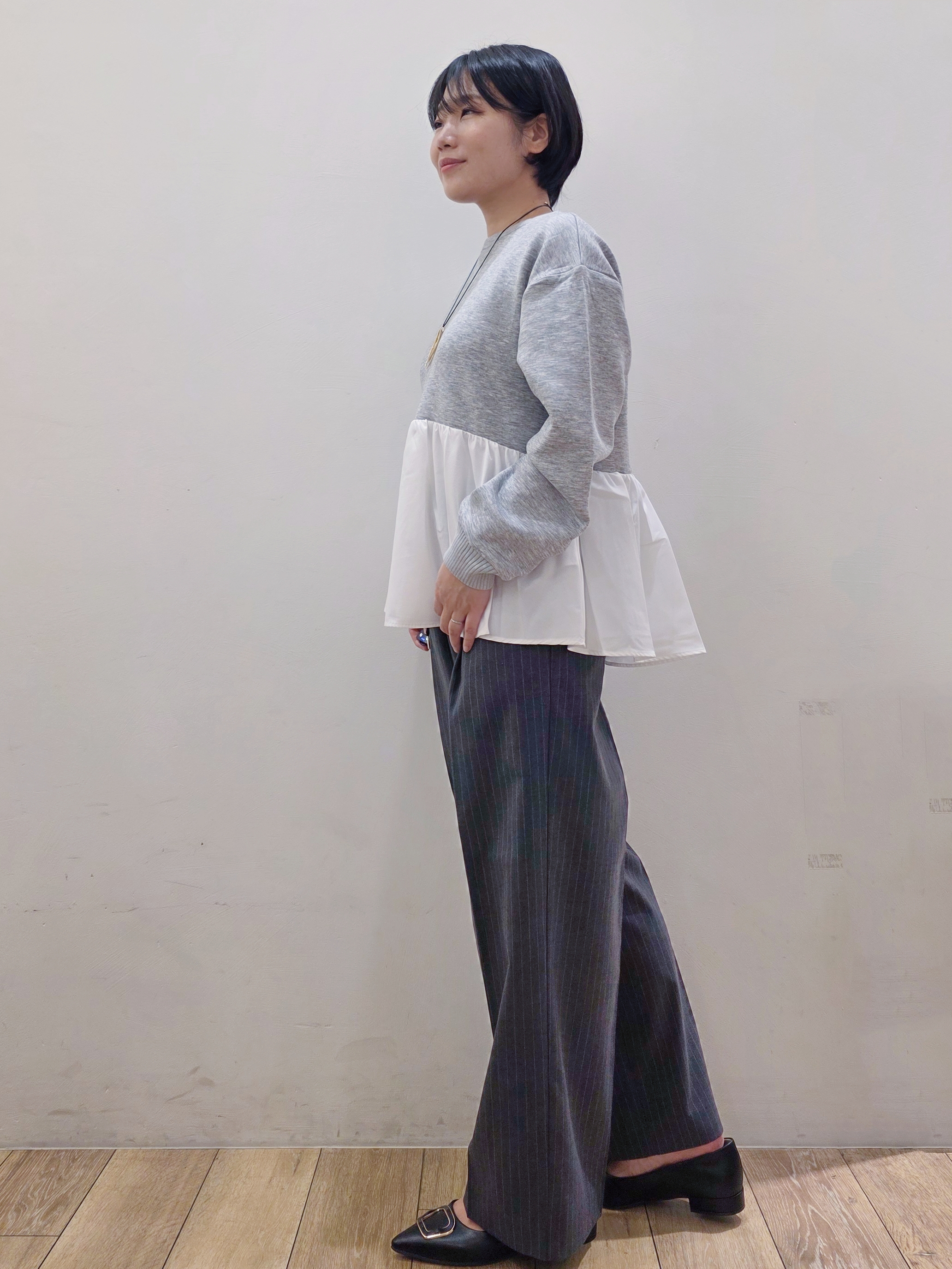 yuyuさんの「OPAQUE.CLIP｜ペプラムドッキングトップス【洗濯機OK】」を使ったコーディネート